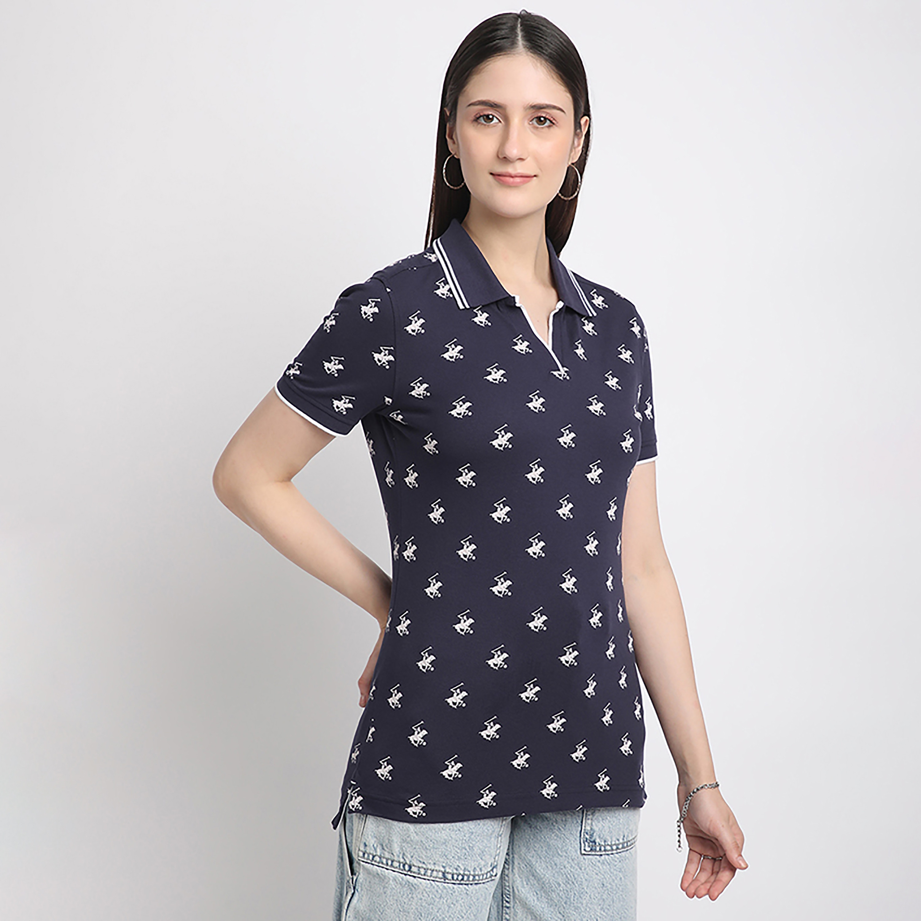 تي شيرت بولو نسائي بيفرلي هيلز بولو كلوب بشعار العلامة التجارية وأكمام قصيرة-women-clothing-tshirts-image-3