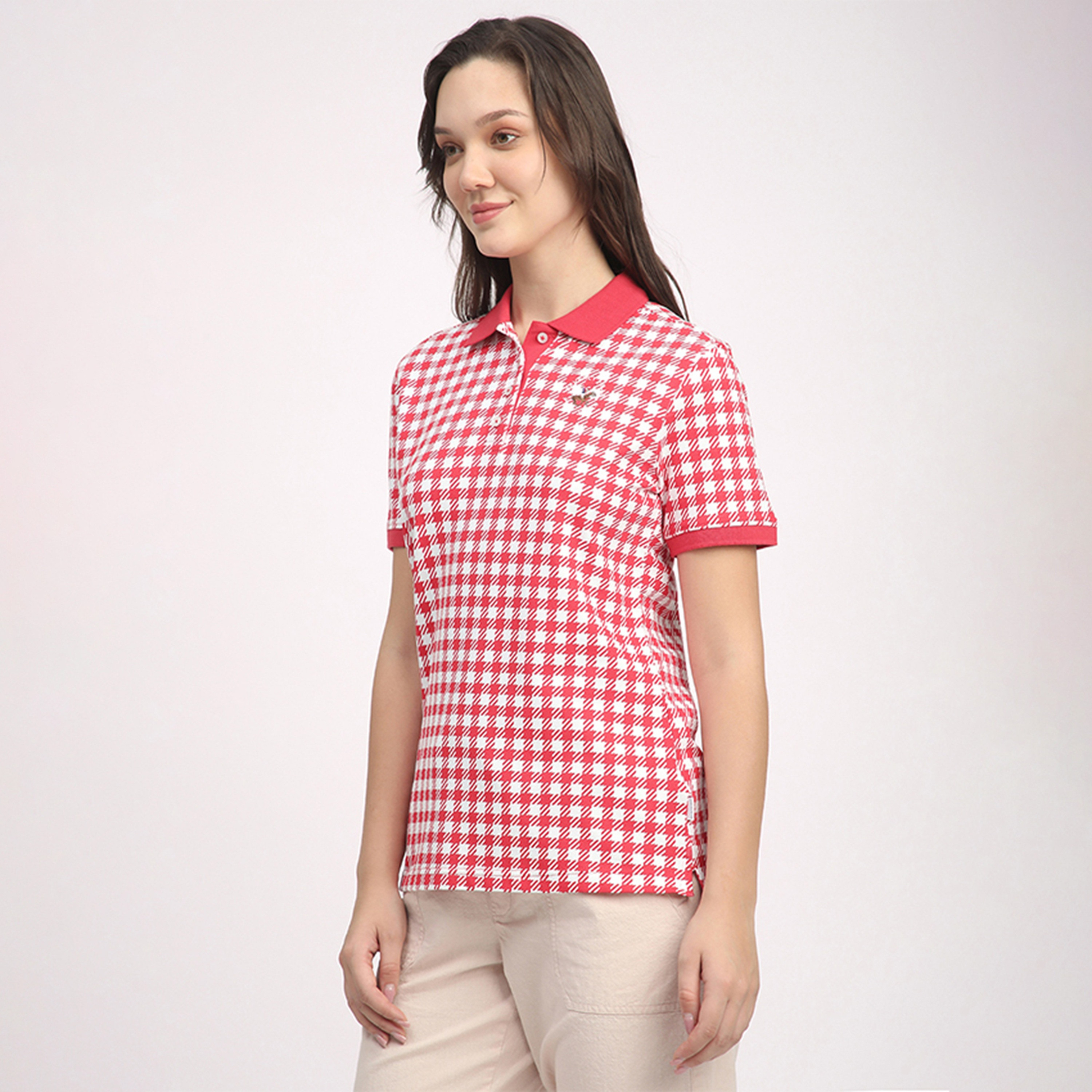 تي شيرت بولو نسائي بأكمام قصيرة وياقة منقوشة من بيفرلي هيلز بولو كلوب-women-clothing-tshirts-image-7