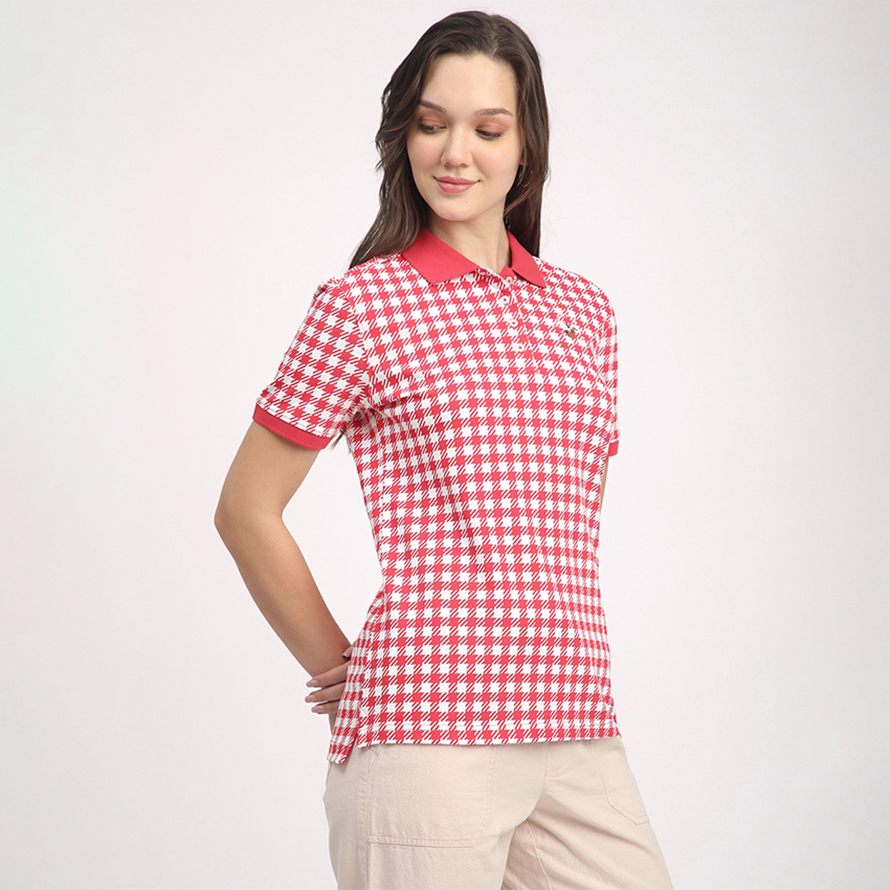 تي شيرت بولو نسائي بأكمام قصيرة وياقة منقوشة من بيفرلي هيلز بولو كلوب-women-clothing-tshirts-image-8