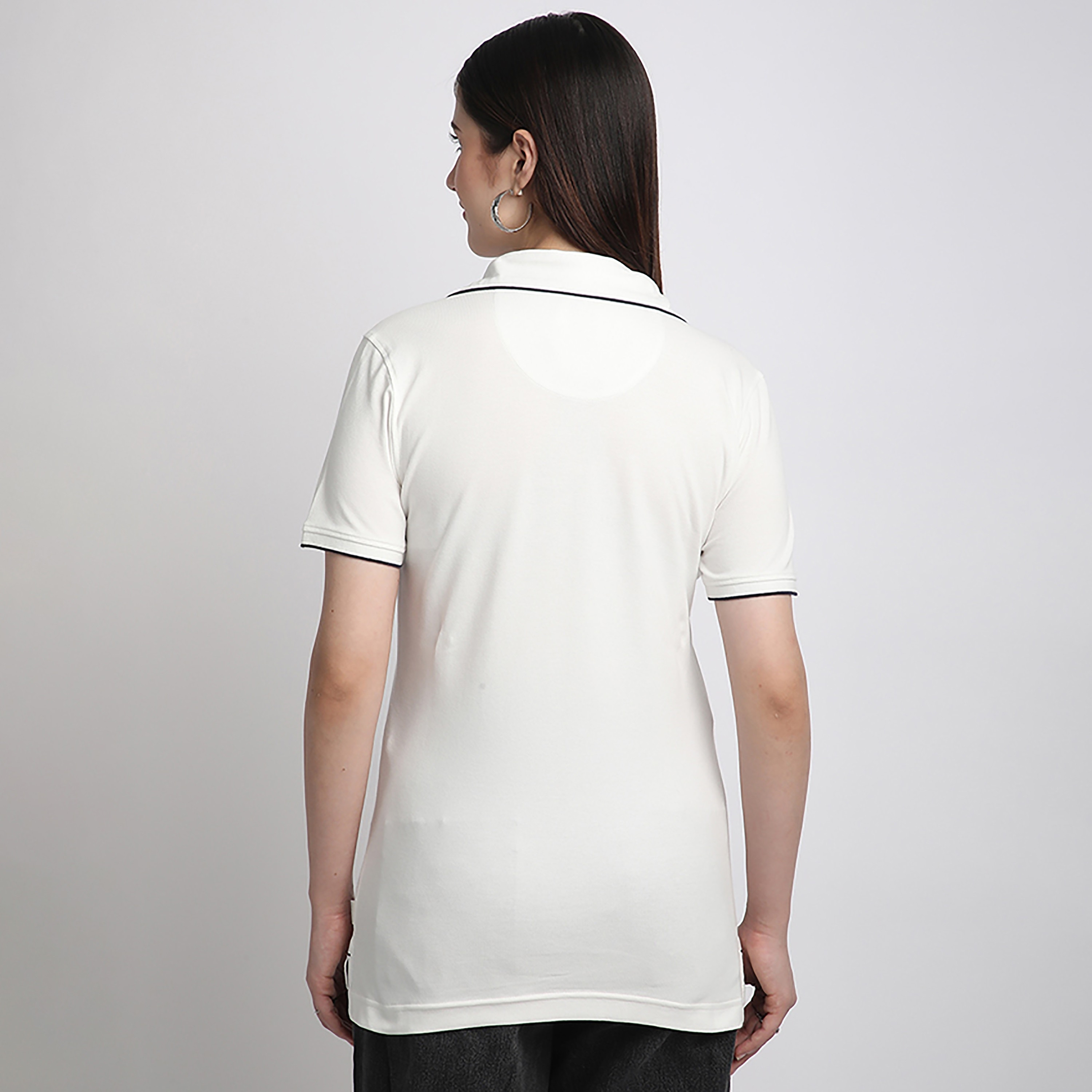 تي شيرت بولو نسائي سادة بياقة وأكمام قصيرة من بيفرلي هيلز بولو كلوب-women-clothing-tshirts-image-4
