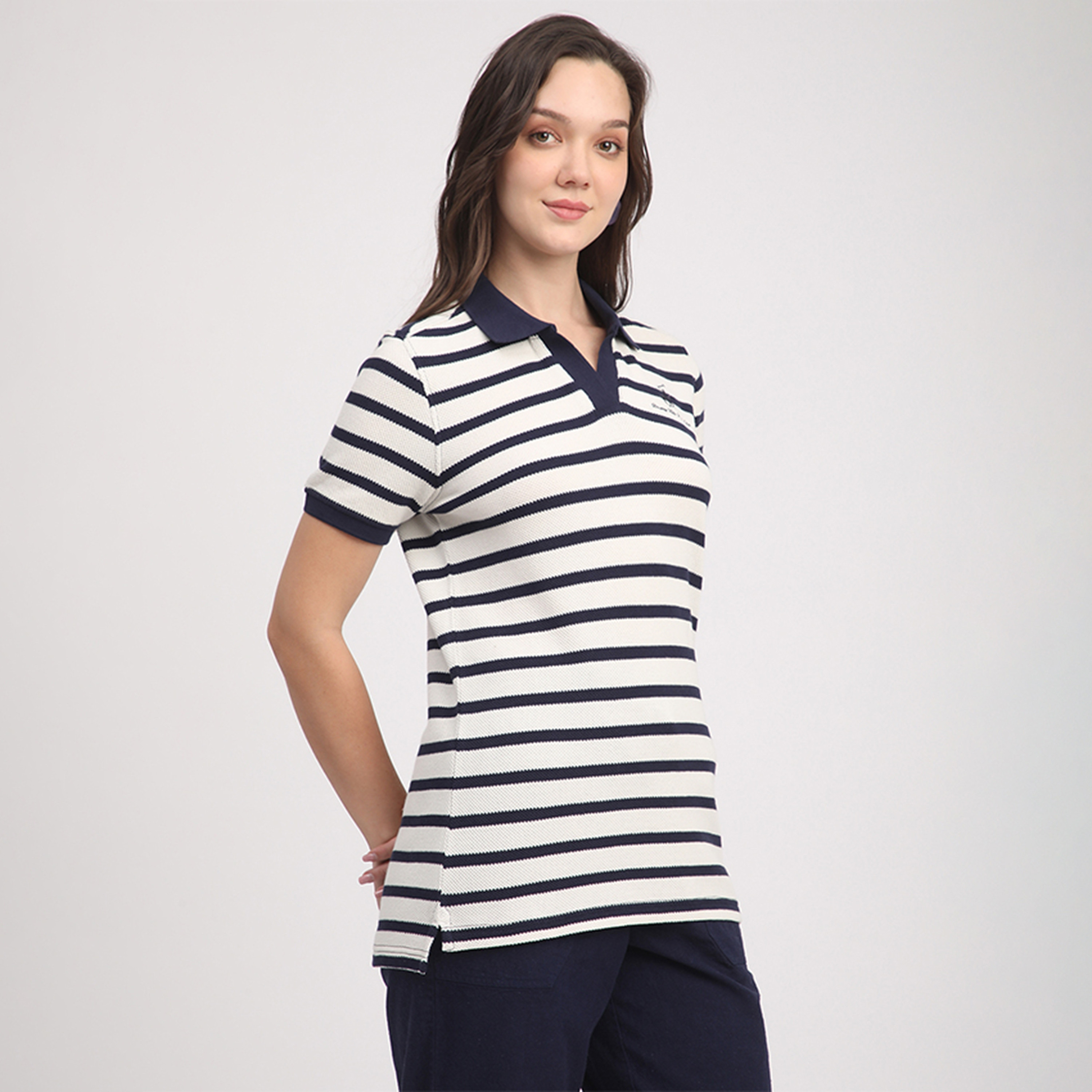 تي شيرت بولو بأكمام قصيرة بنقشة خطوط للرجال من بيفرلي هيلز بولو كلوب-women-clothing-tshirts-image-9