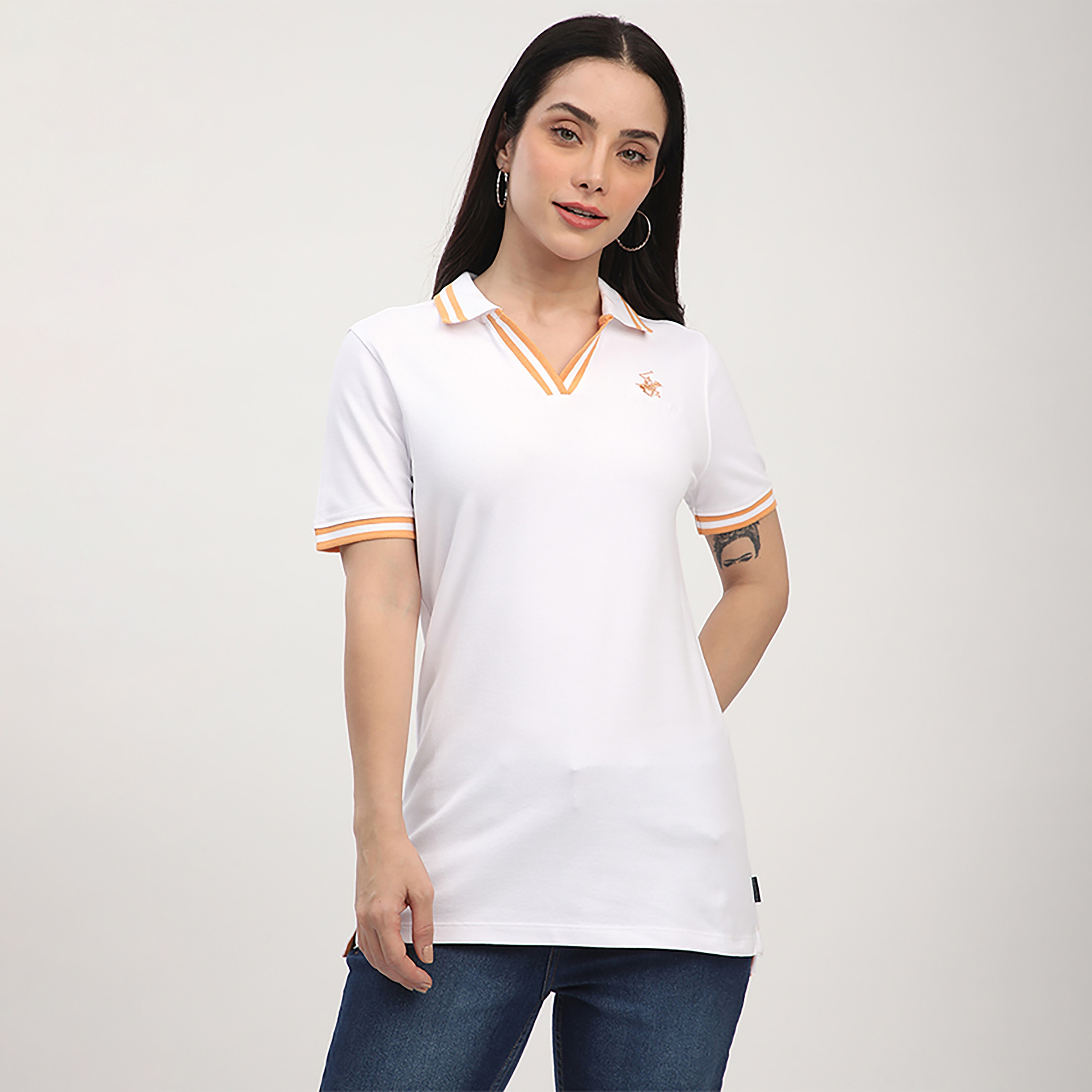 تي شيرت بولو سادة بأكمام قصيرة وياقة جوني من بيفرلي هيلز بولو كلوب-women-clothing-tshirts-image-1