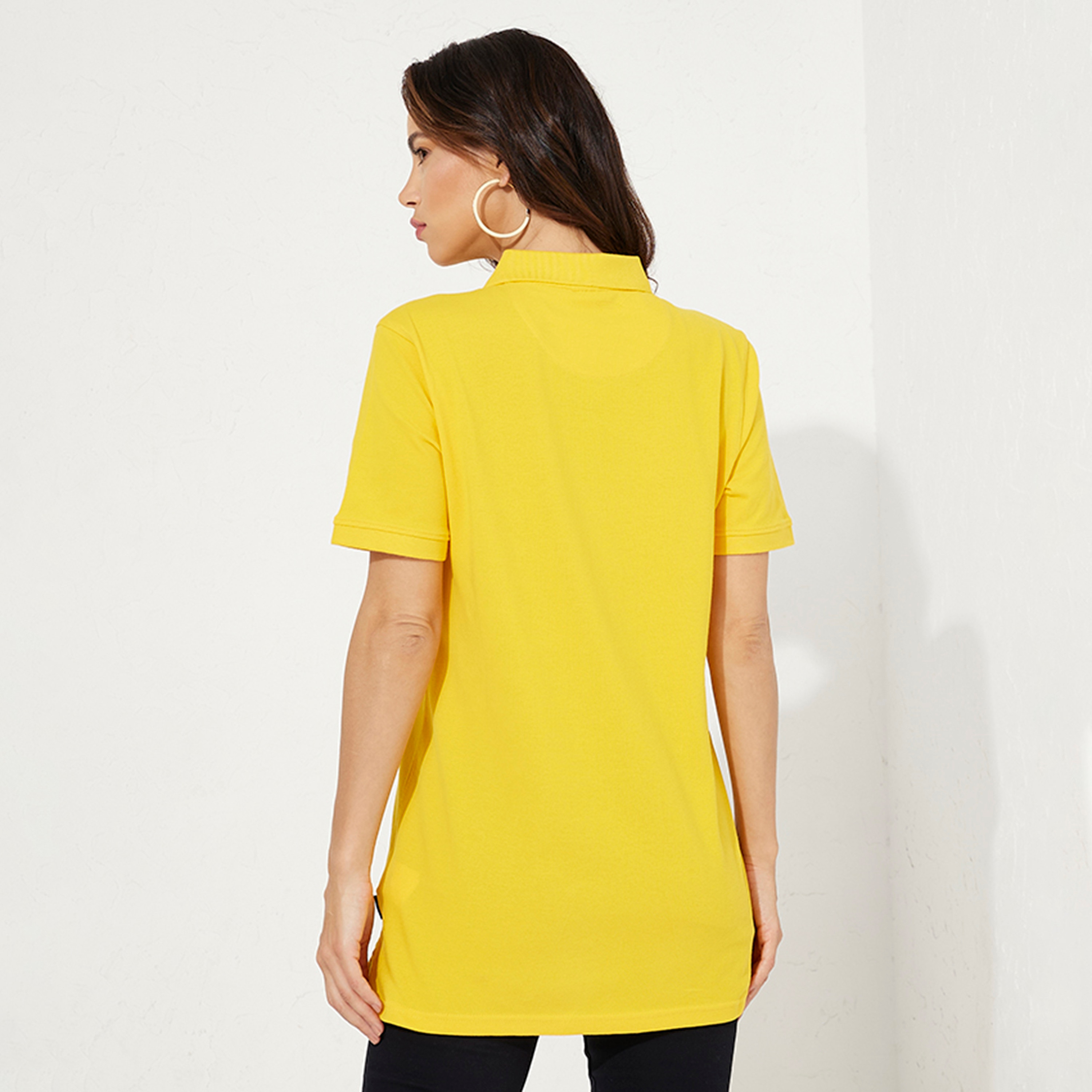 تي شيرت بولو من بيفرلي هيلز بولو كلوب بياقة وأكمام قصيرة مع شعار-women-clothing-tshirts-image-8