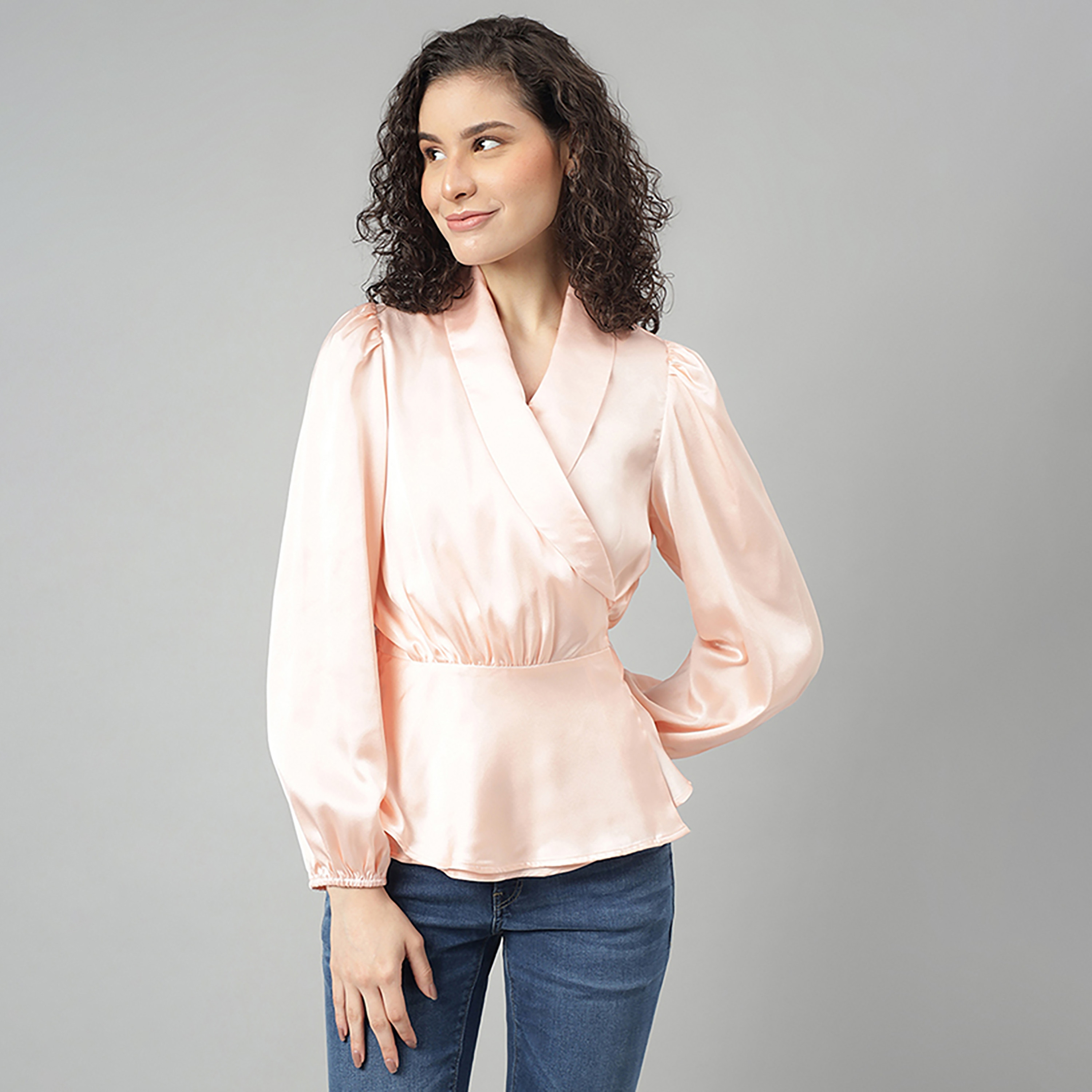 توب ذو ملفوف بأكمام طويلة من بيفرلي هيلز بولو كلوب سادة مع شال لابيل-women-clothing-shirtsandblouses-blouses-image-5