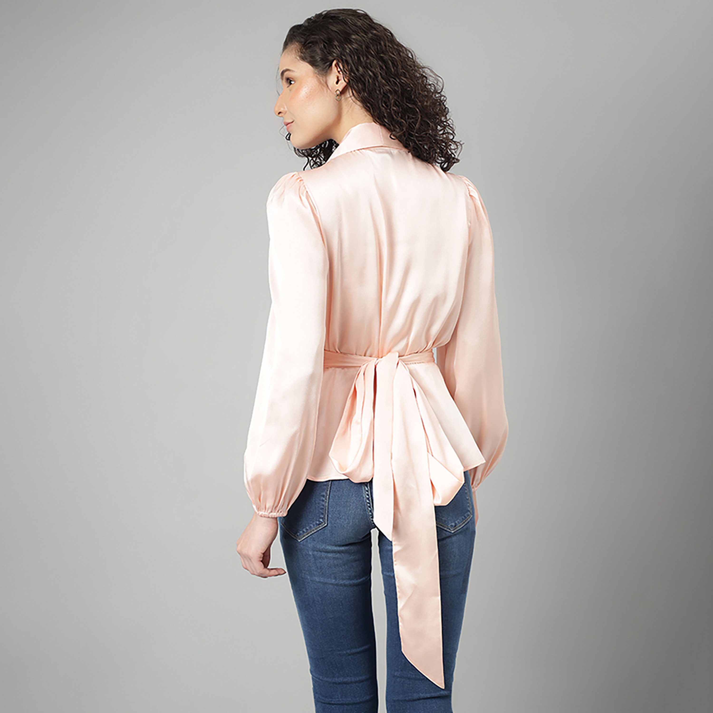 توب ذو ملفوف بأكمام طويلة من بيفرلي هيلز بولو كلوب سادة مع شال لابيل-women-clothing-shirtsandblouses-blouses-image-8