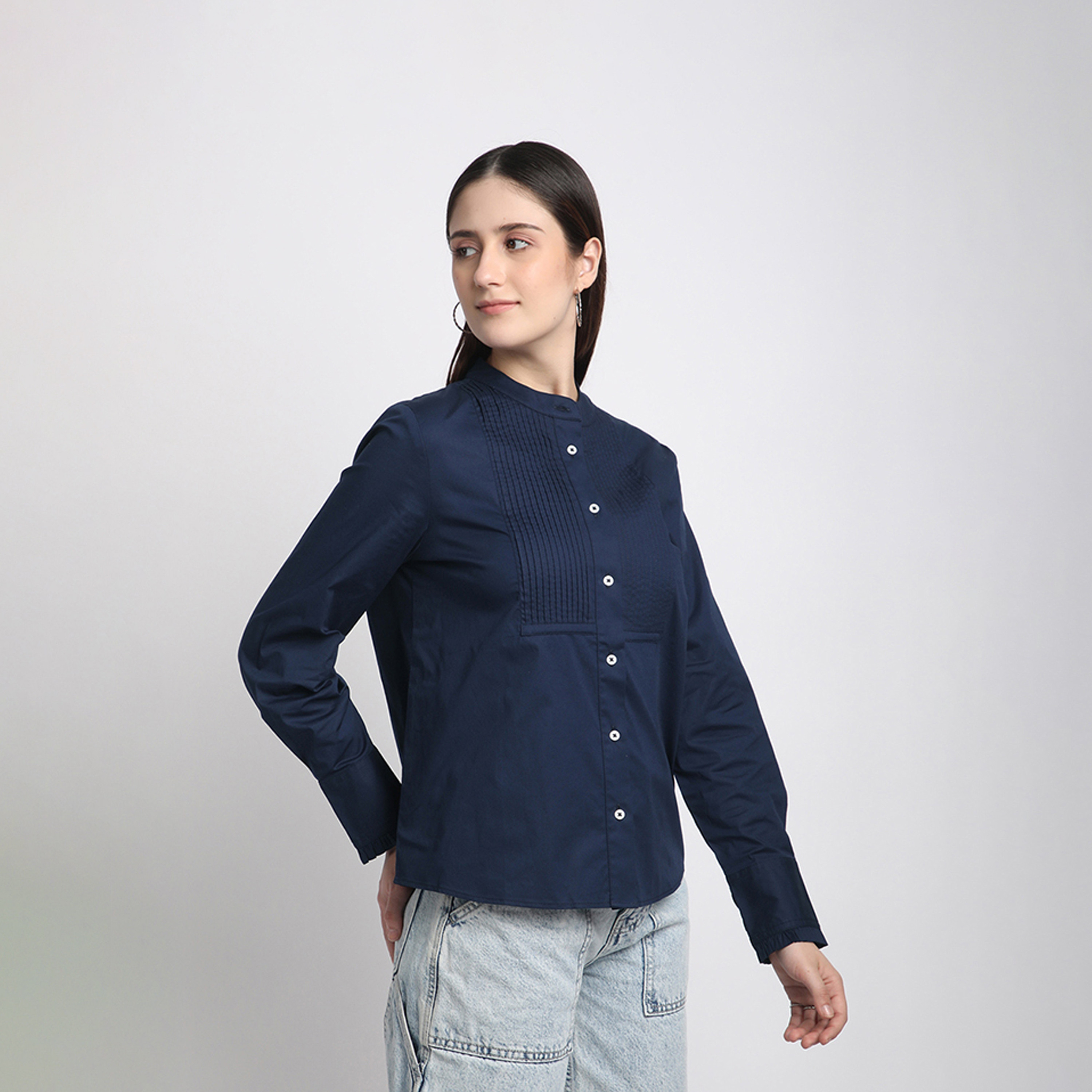 بيفرلي هيلز كلوب-  قميص ماندارين للنساء بأكمام طويلة مع تفاصيل بطيات أمامية-women-clothing-shirtsandblouses-shirts-image-3