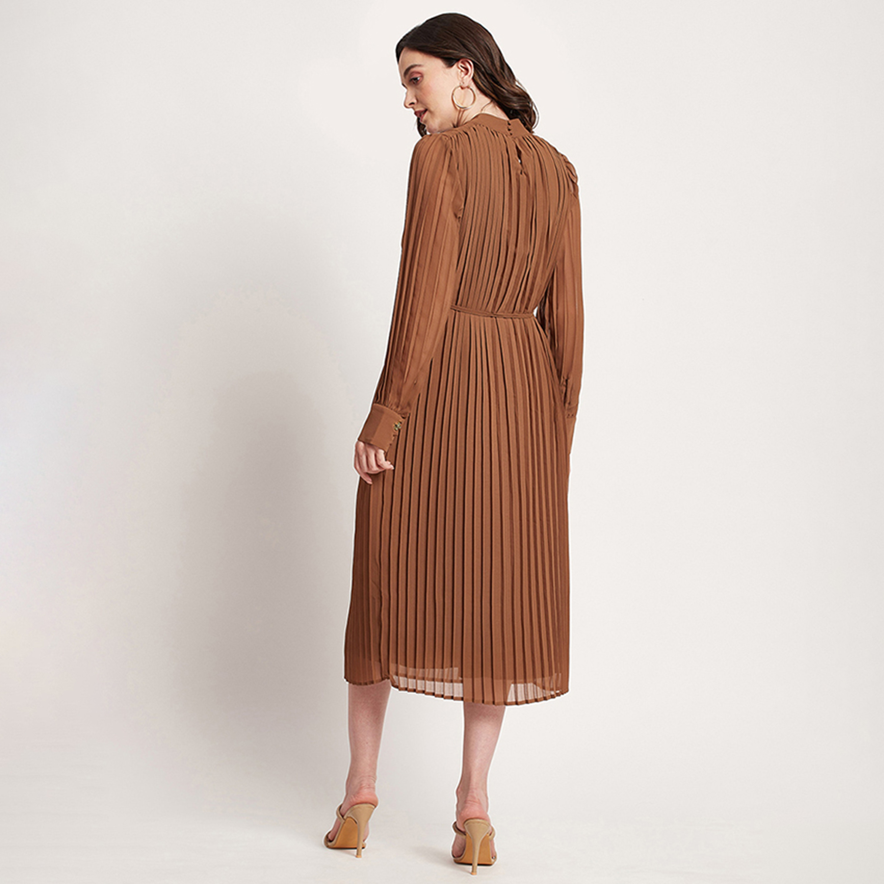 Beverly Hills Polo Club Plain Mock Neck Pleated Midi Dress-women-clothing-dresses-image-4