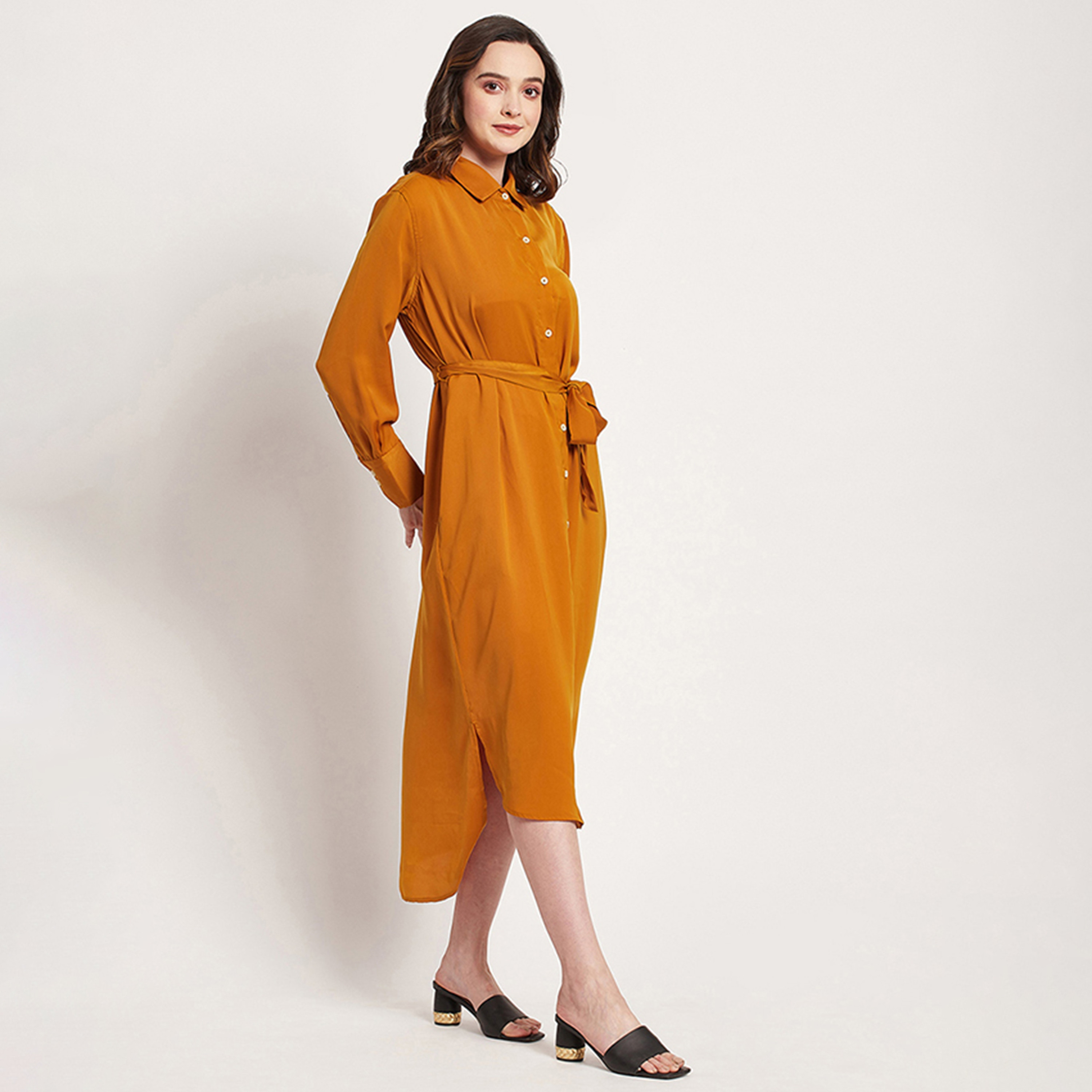 فستان قميص ذو ميدي مع ياقة سادة من بيفرلي هيلز بولو كلوب-women-clothing-dresses-image-3