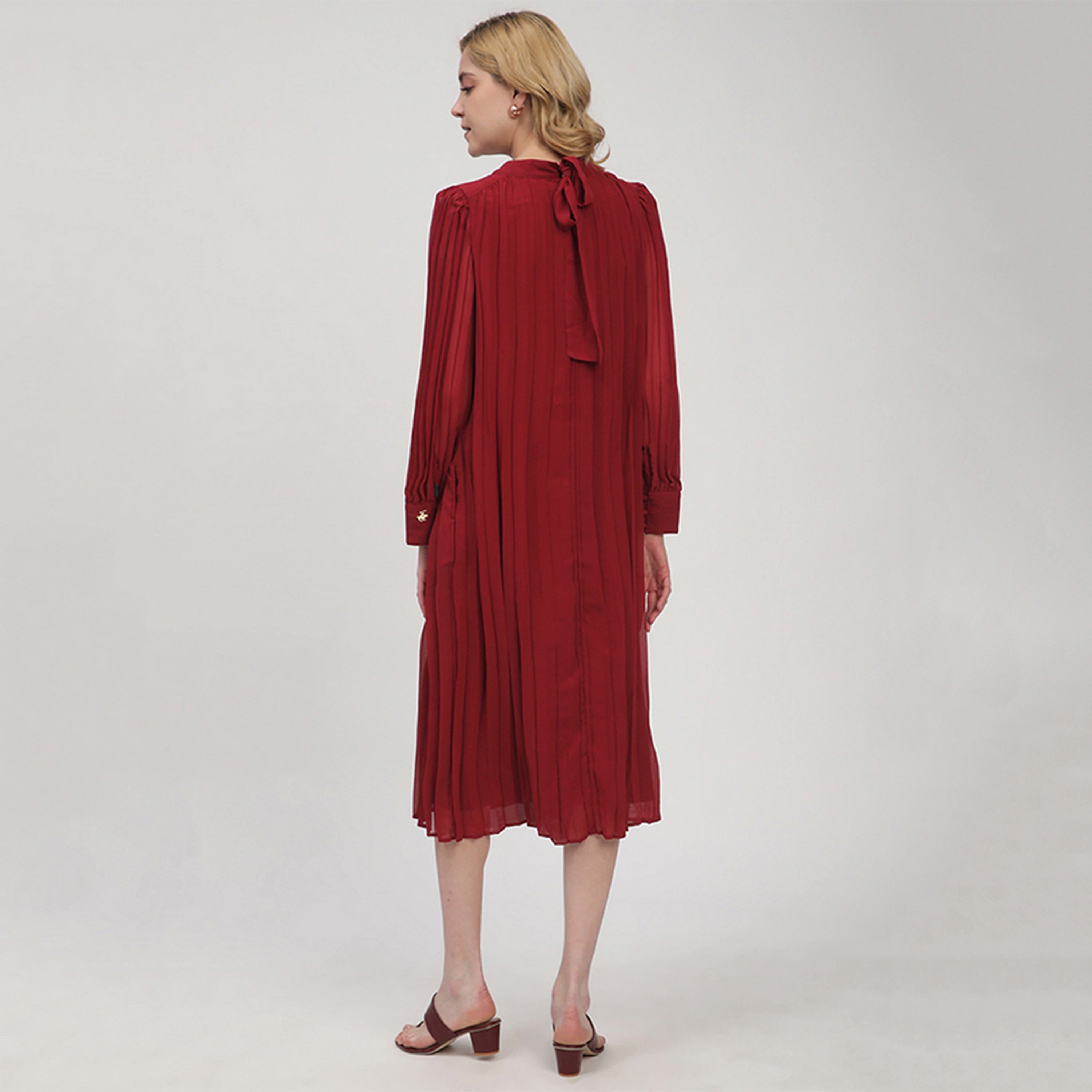 Beverly Hills Polo Club Red Cotton Mock Neck Cuffed Sleeves Pleated Women's Midi Dress-women-clothing-dresses-image-4