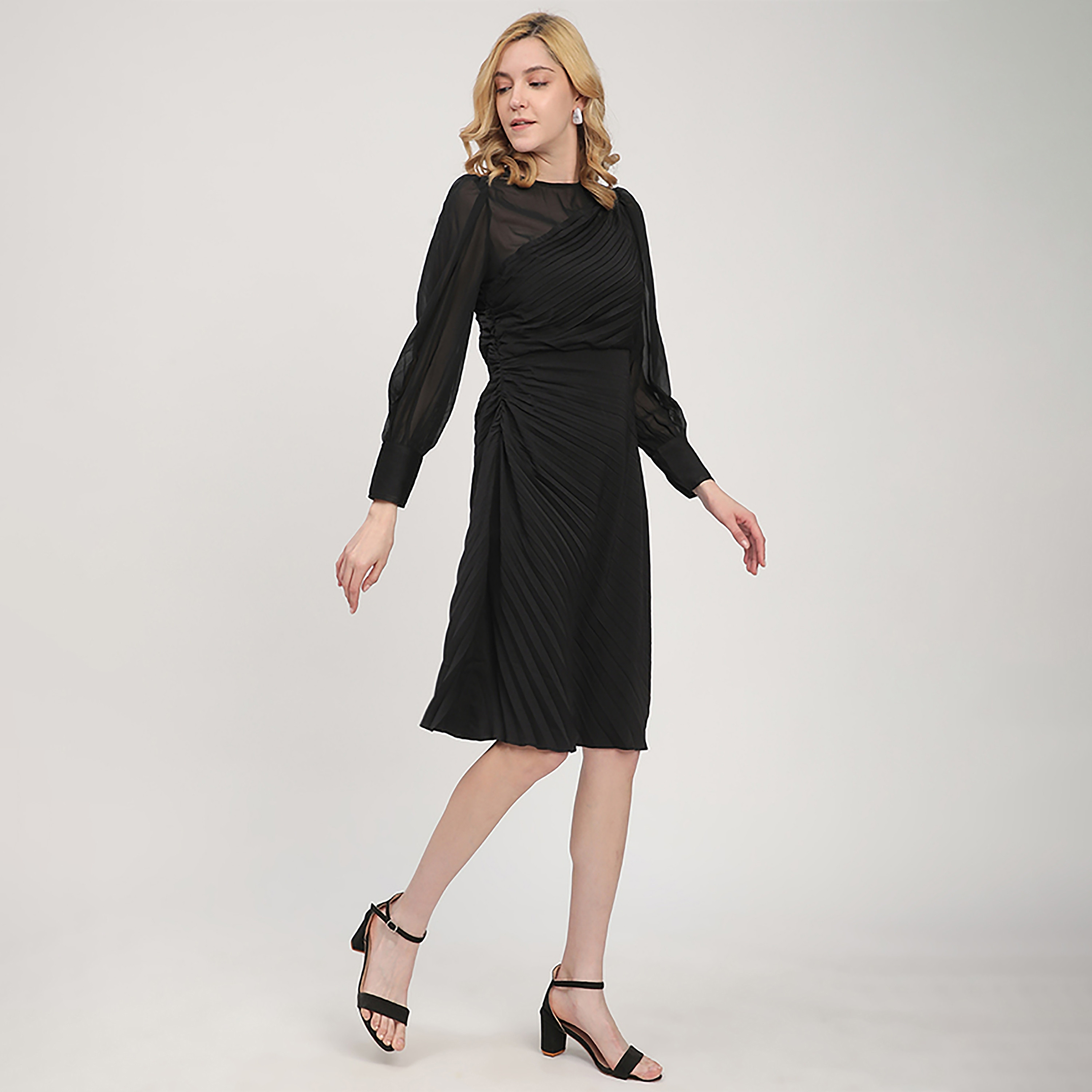 فستان نسائي مطوي بأكمام مطوية حتى الركبة من بيفرلي هيلز بولو كلوب-women-clothing-dresses-image-3