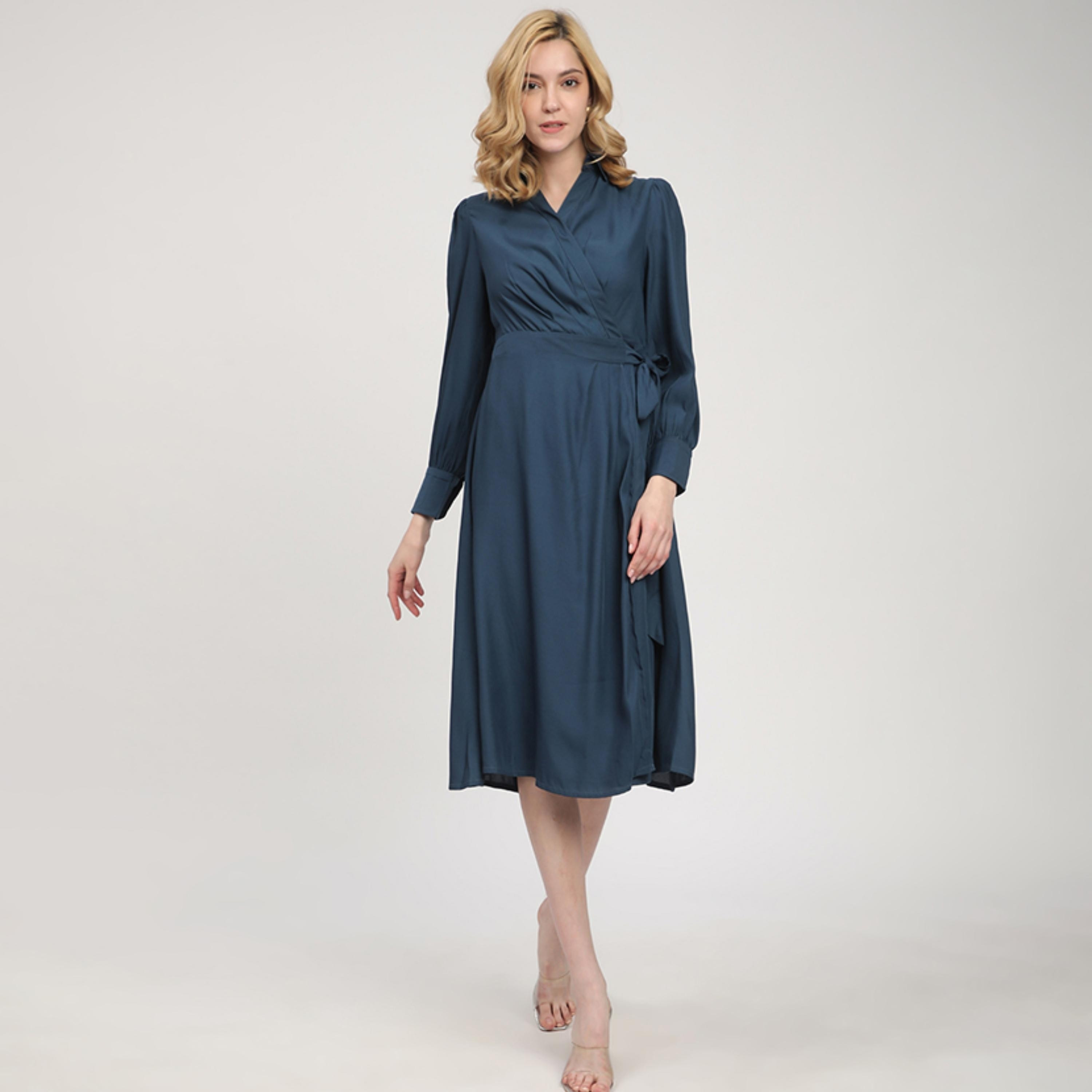 فستان نسائي متوسط الطول بأكمام مطوية وياقة من بيفرلي هيلز بولو كلوب-women-clothing-dresses-image-5