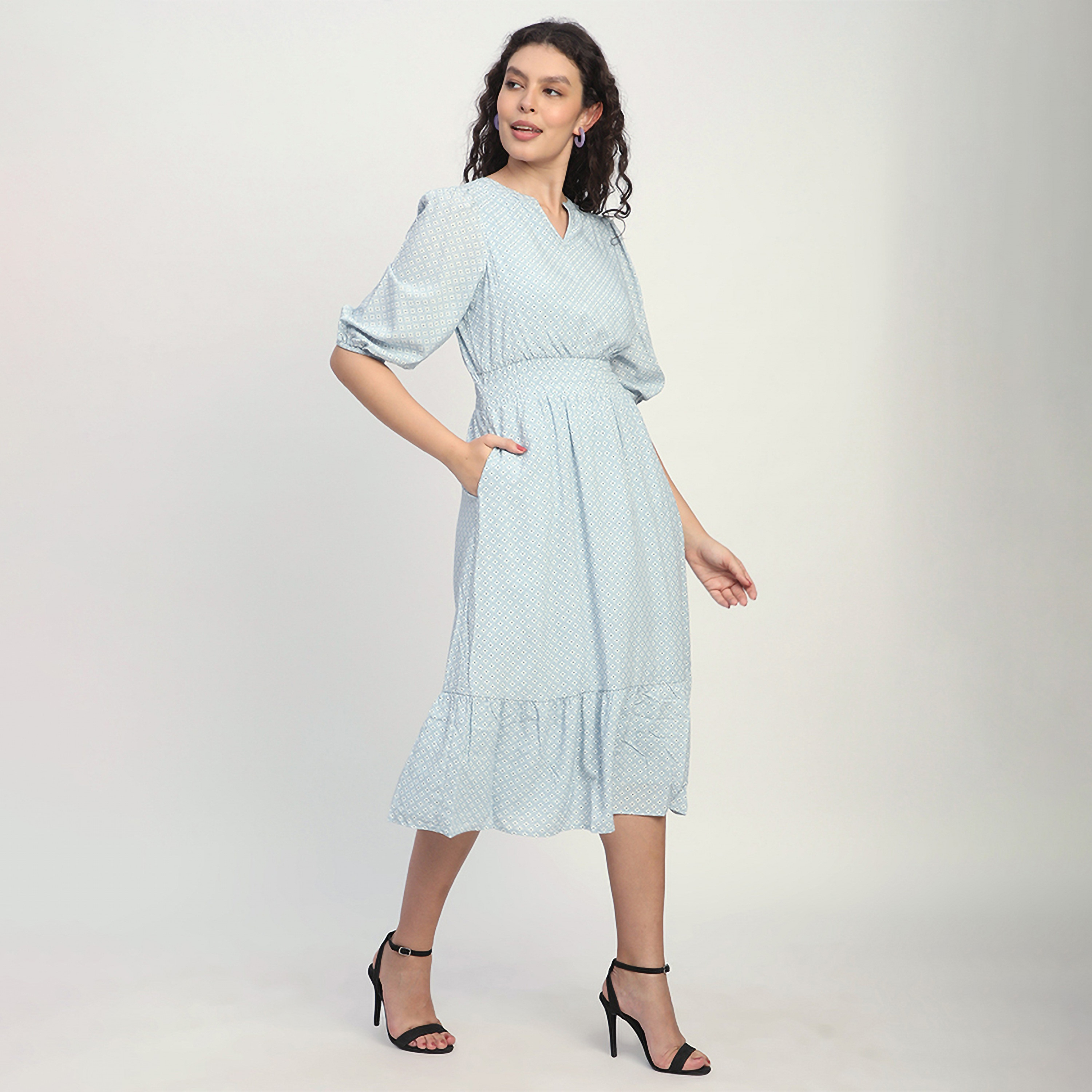 فستان متوسط الطول من القطن بطبعة هندسية وأكمام مرنة للنساء من بيفرلي هيلز بولو كلوب-women-clothing-dresses-image-3