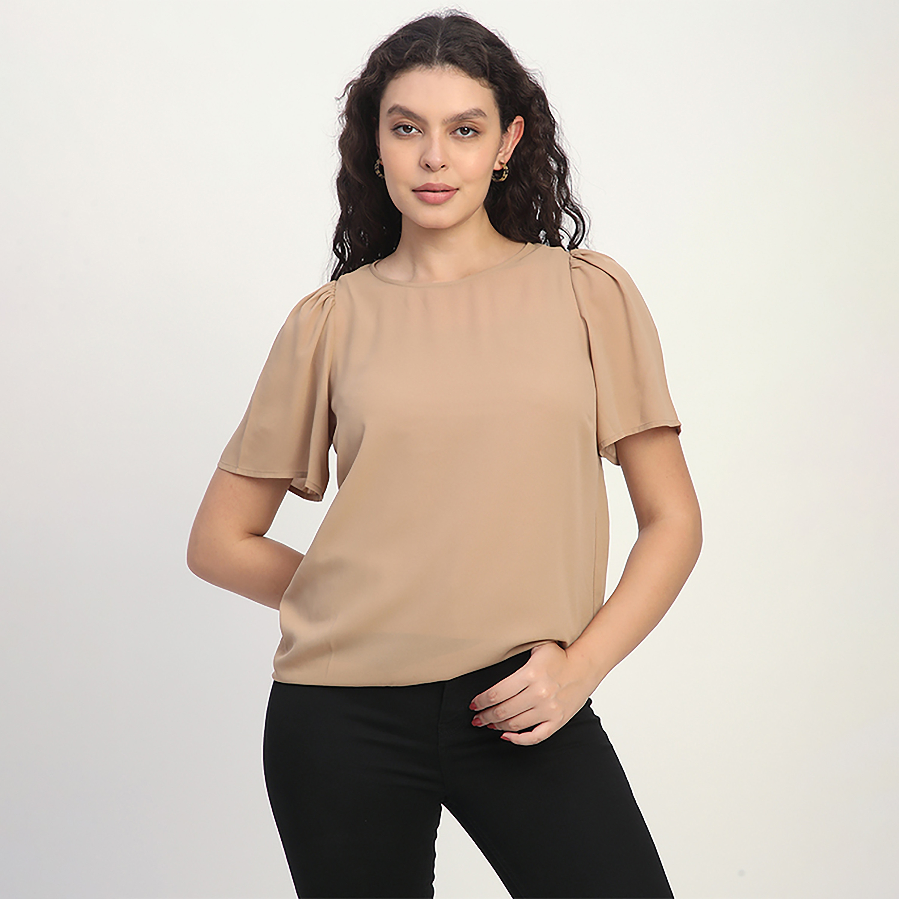 بلوزة بياقة دائرية وأكمام واسعة من بيفرلي هيلز بولو كلوب-PROMO_CP_BHPC_101125-image-1
