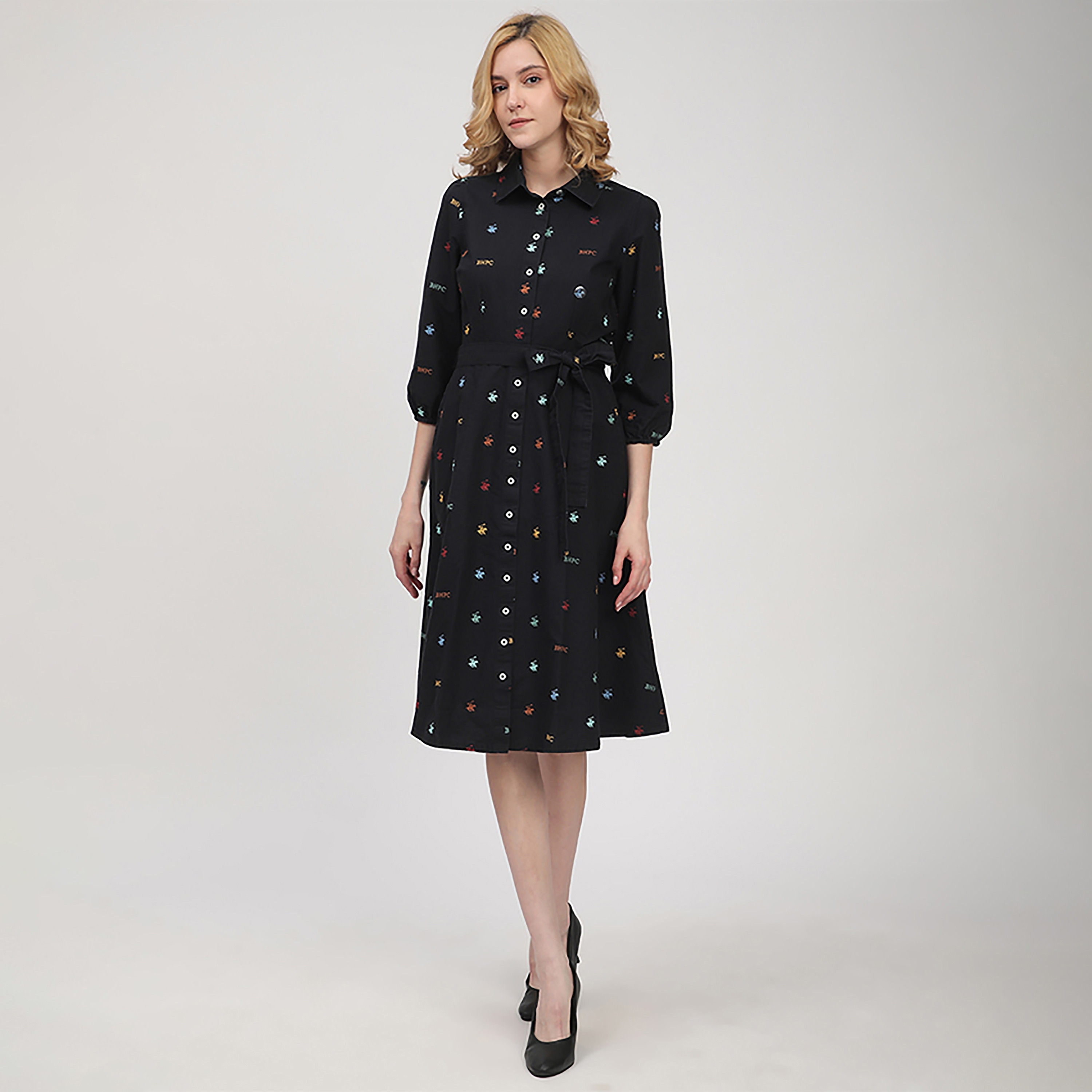 فستان نسائي يصل إلى الركبة بأكمام مطاطية وياقة وشعار كامل من بيفرلي هيلز بولو كلوب-women-clothing-dresses-image-1