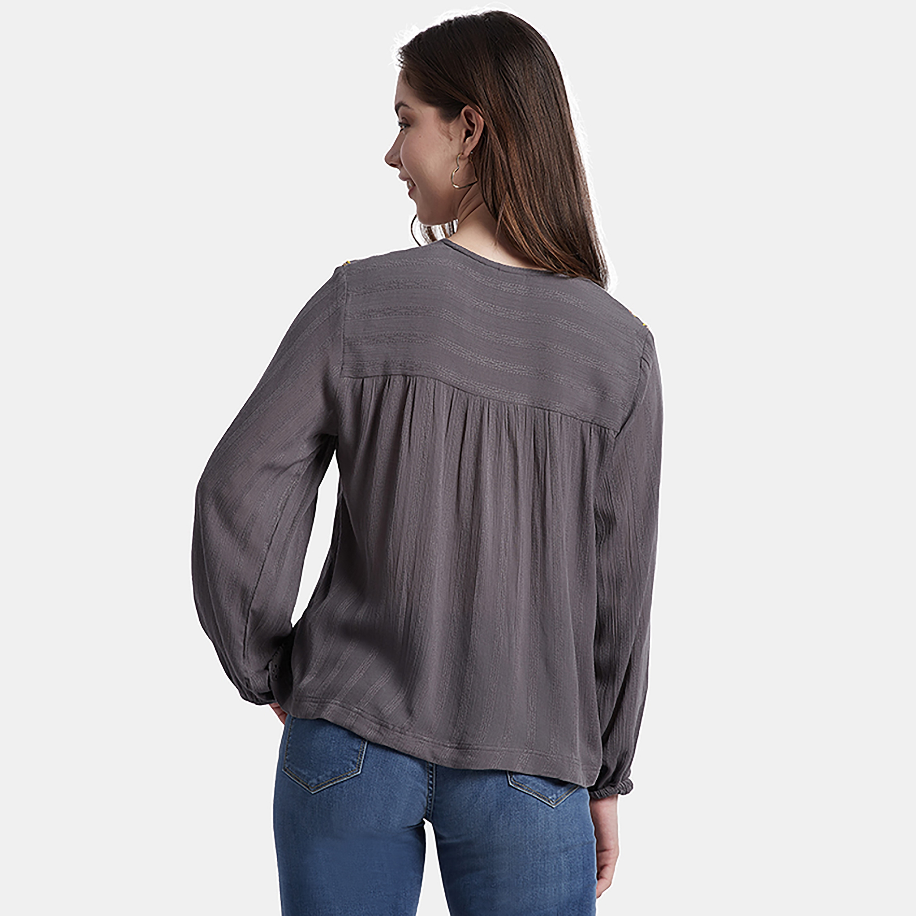 توب من بيفرلي هيلز بولو كلوب ذو مطرز بياقة مربعة وأكمام طويلة-women-clothing-shirtsandblouses-blouses-image-8