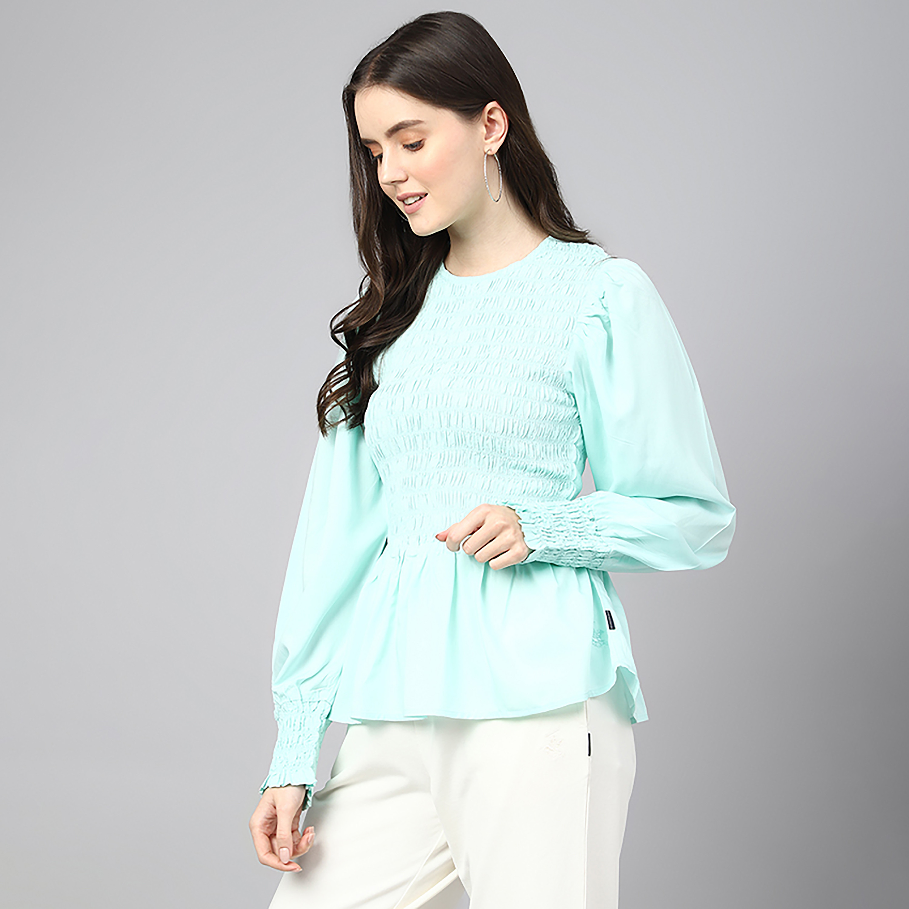 توب من بيفرلي هيلز بولو كلوب ذو سموكد بياقة دائرية وأكمام طويلة-women-clothing-shirtsandblouses-blouses-image-3