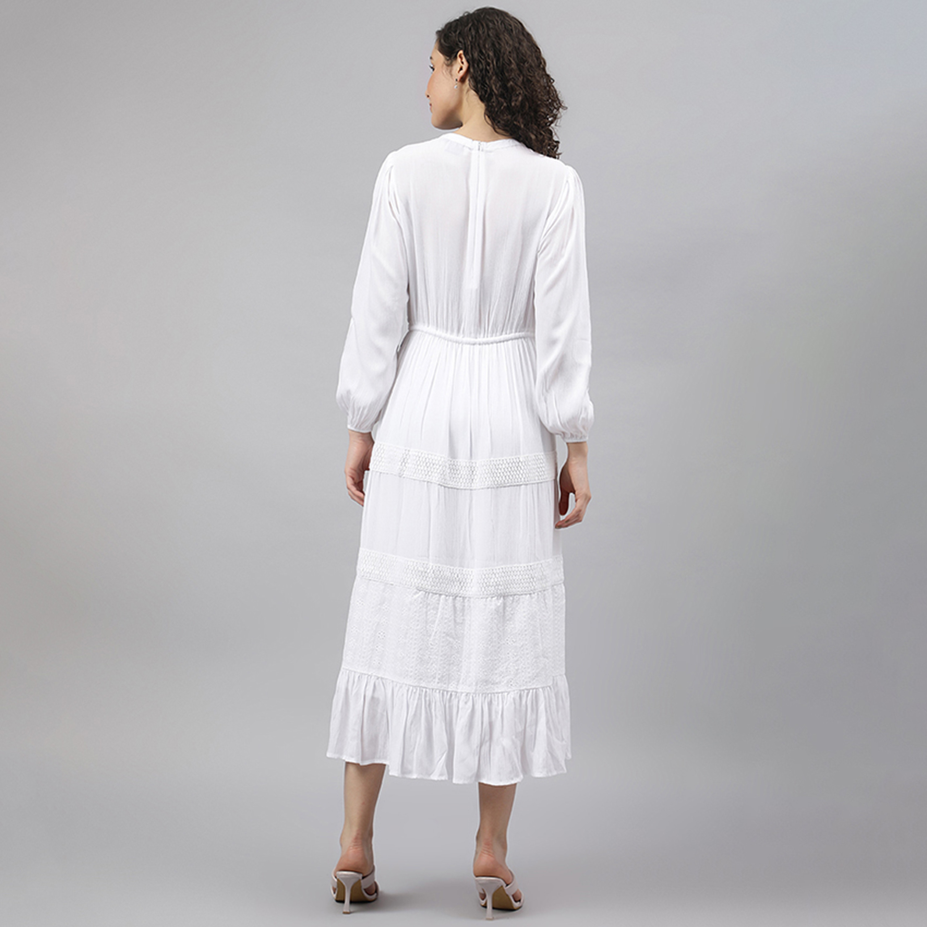فستان ميدي بطيات بياقة دائرية سادة من بيفرلي هيلز بولو كلوب-women-clothing-dresses-image-7