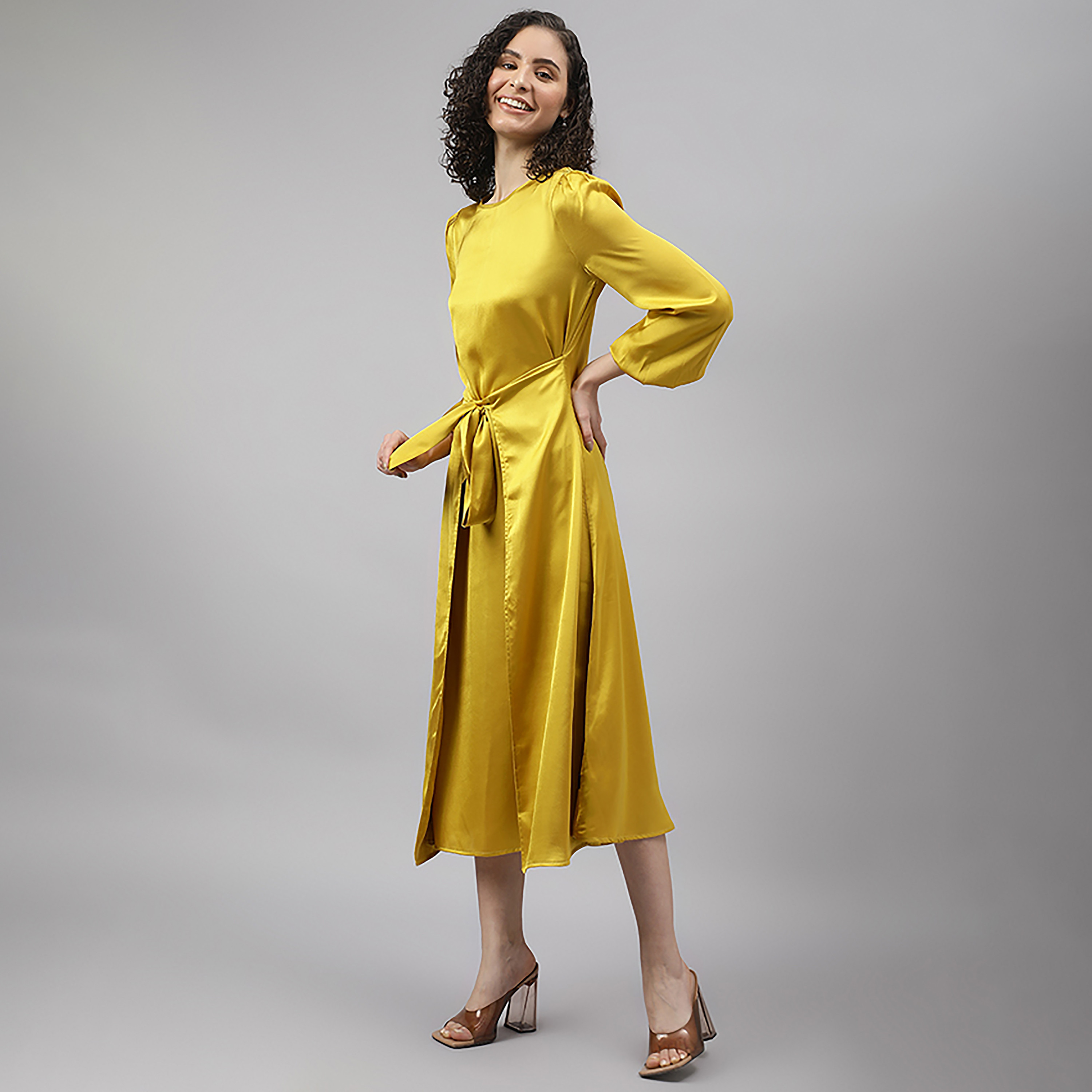 فستان بيفرلي هيلز بولو كلوب متوسط الارتفاع منسوج سادة برقبة دائرية-women-clothing-dresses-image-2