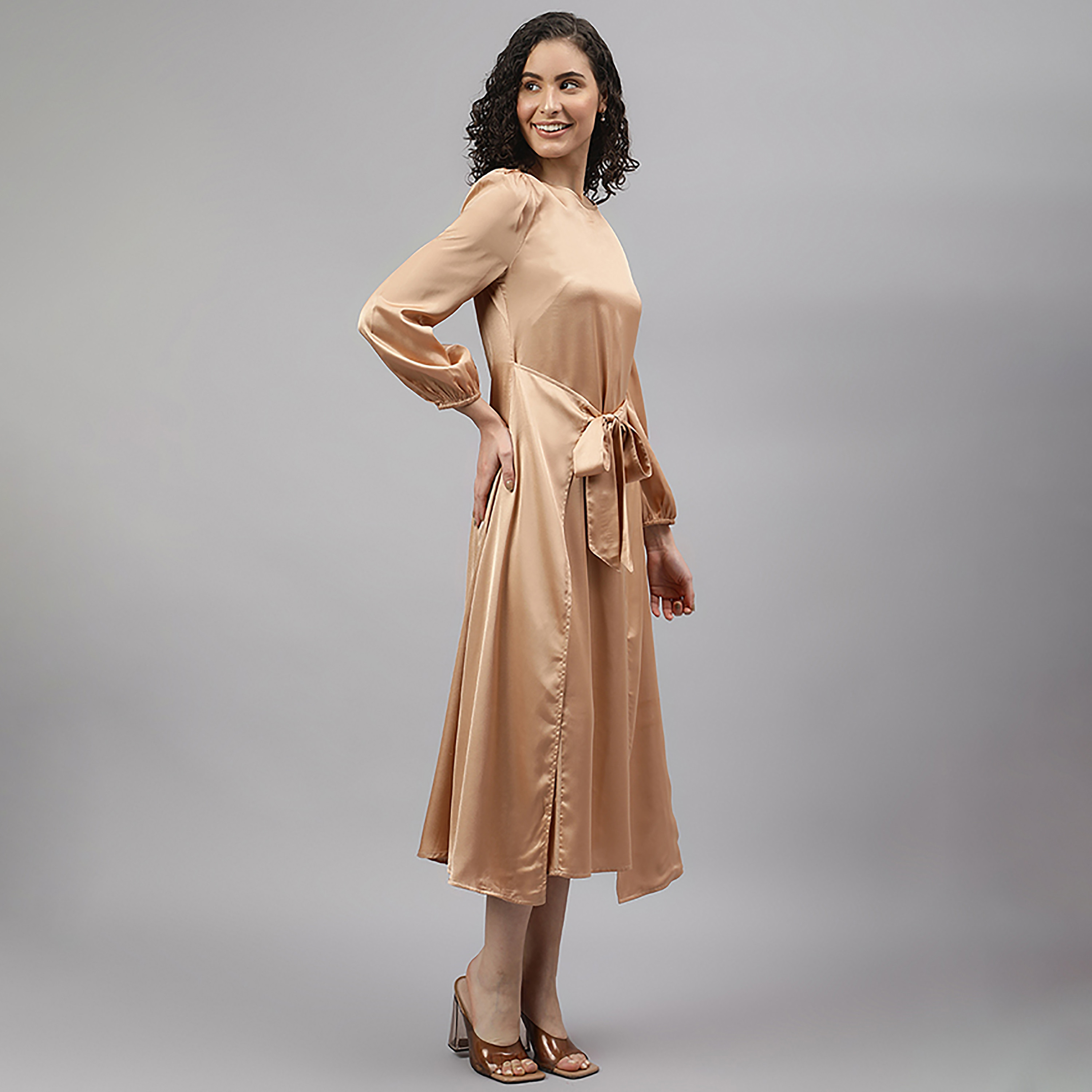 فستان بيفرلي هيلز بولو كلوب متوسط الارتفاع منسوج سادة برقبة دائرية-women-clothing-dresses-image-7