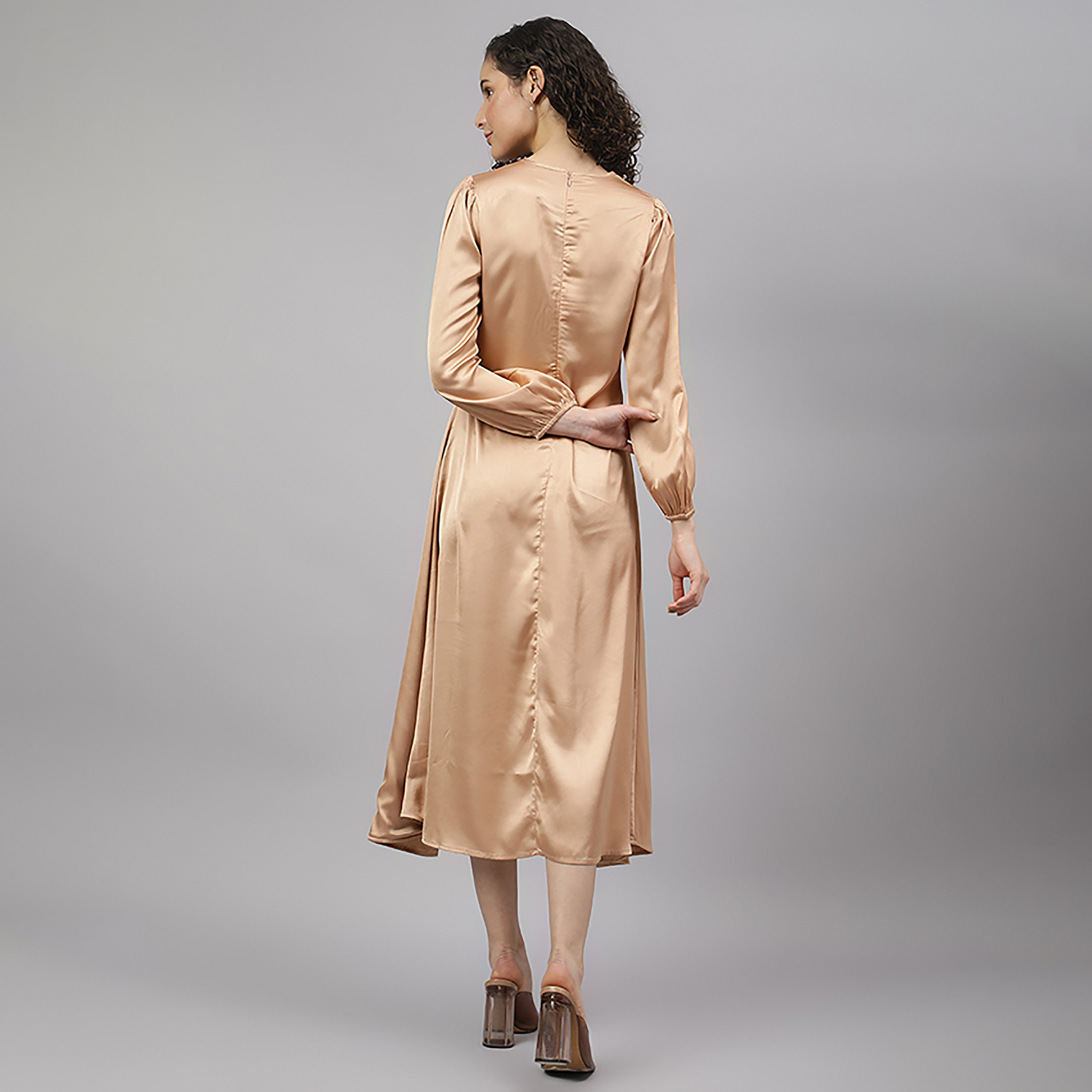 فستان بيفرلي هيلز بولو كلوب متوسط الارتفاع منسوج سادة برقبة دائرية-women-clothing-dresses-image-8