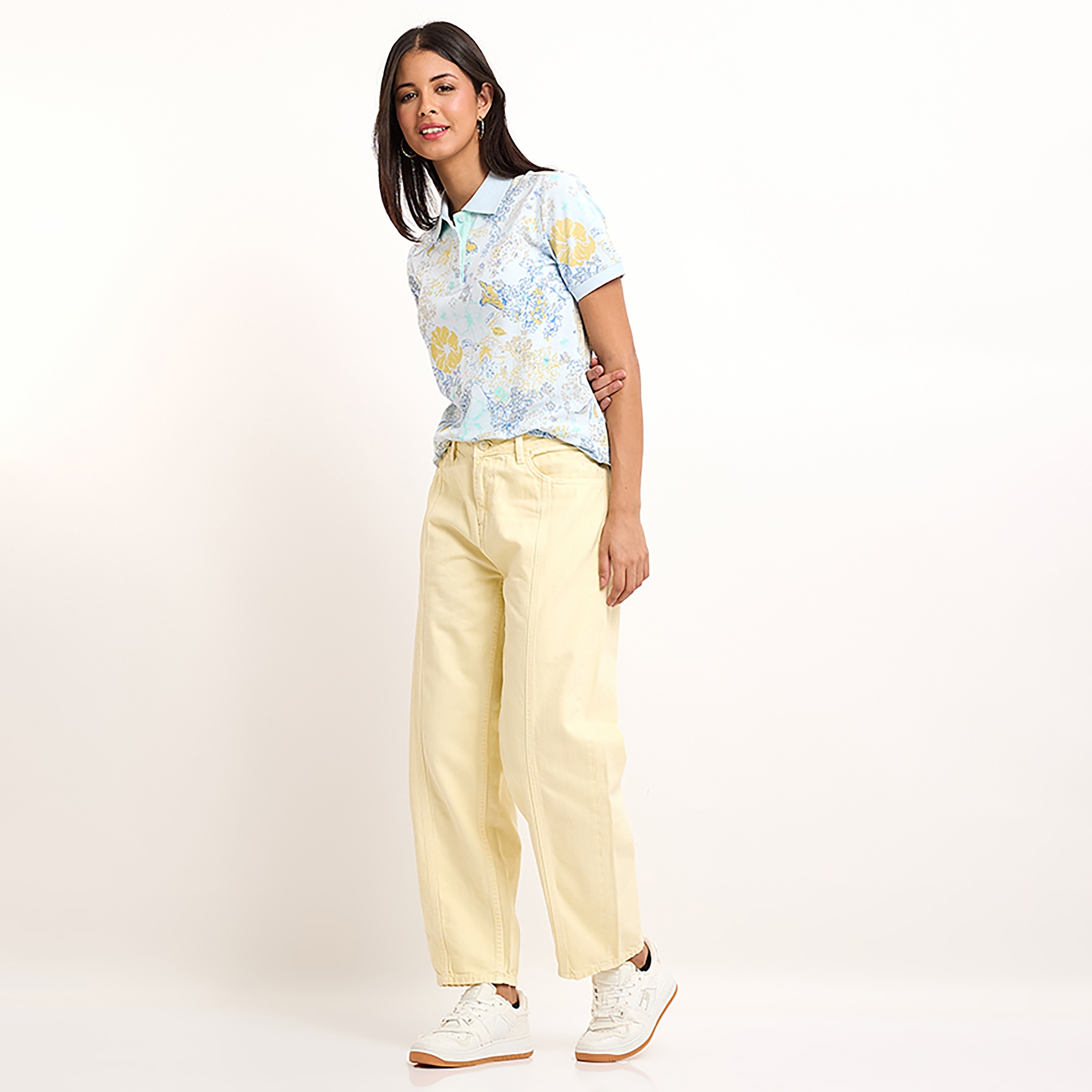 بنطلون نسائي سادة بخصر مرتفع وأزرار وسحاب من بيفرلي هيلز بولو كلوب-women-clothing-bottoms-trousers-image-2