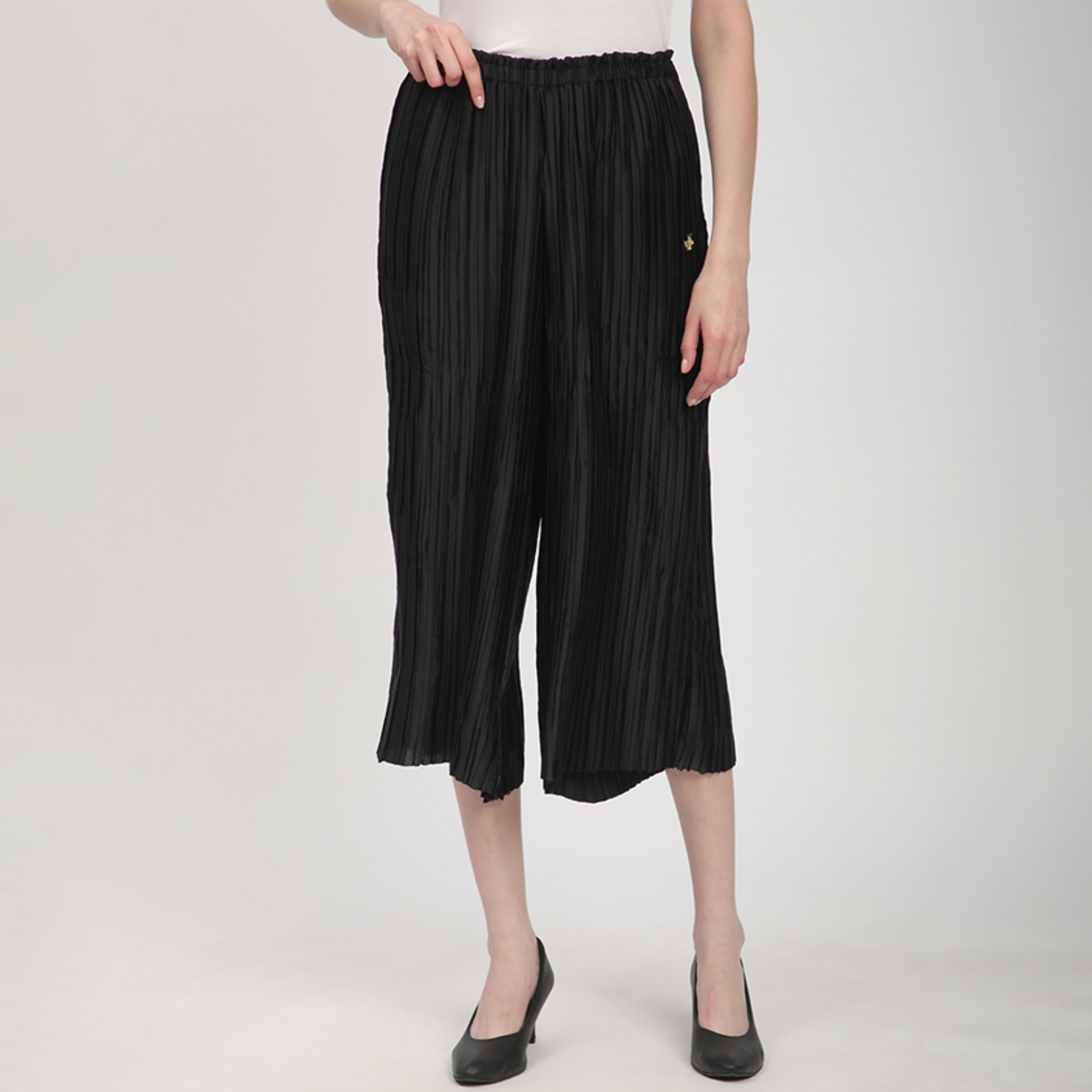 بنطلون نسائي قصير بخصر مطاطي عالي الخصر من بيفرلي هيلز بولو كلوب-women-clothing-bottoms-trousers-image-1