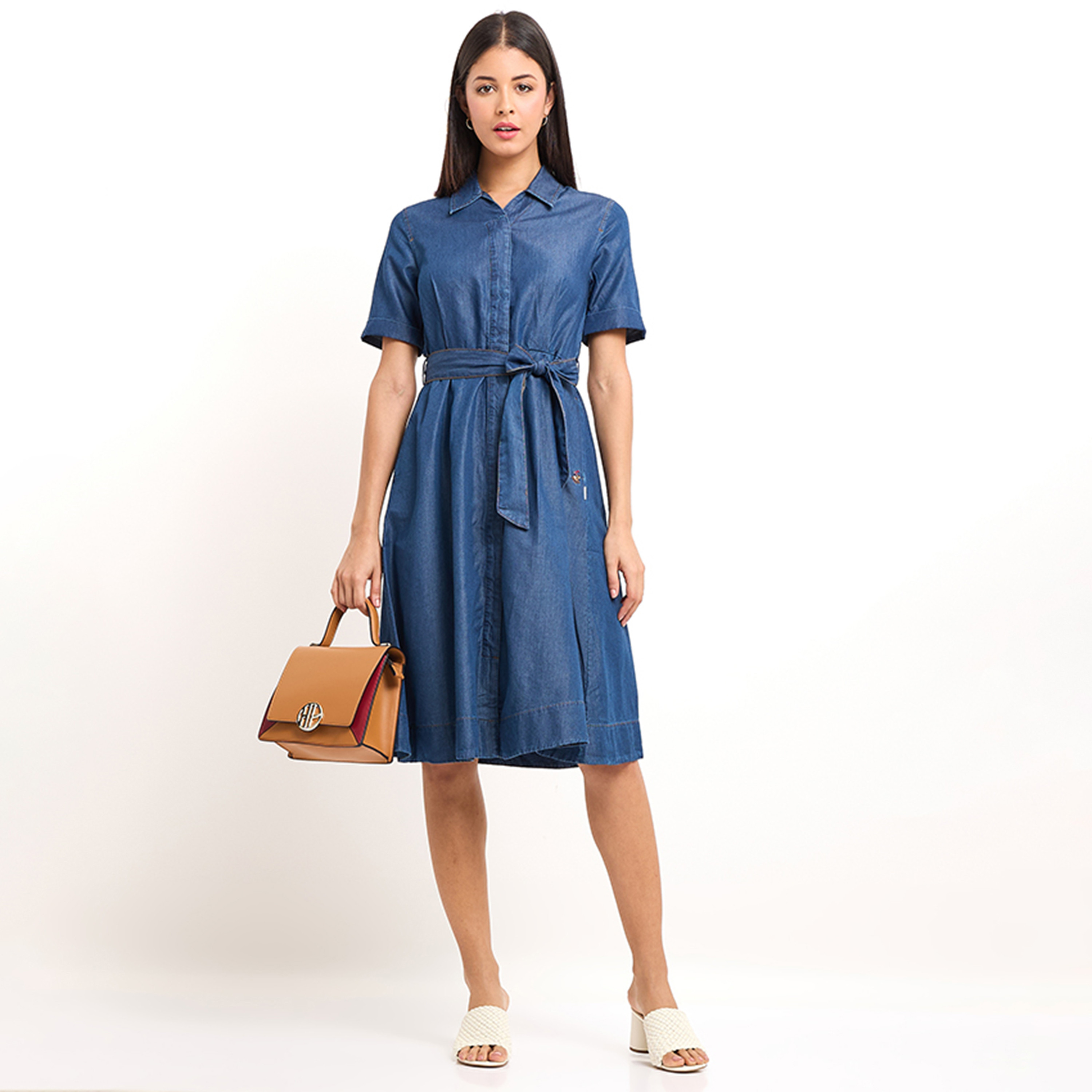 قميص نسائي بياقة أزرق داكن بياقة بسيطة من نادي بيفرلي هيلز-women-clothing-dresses-image-3