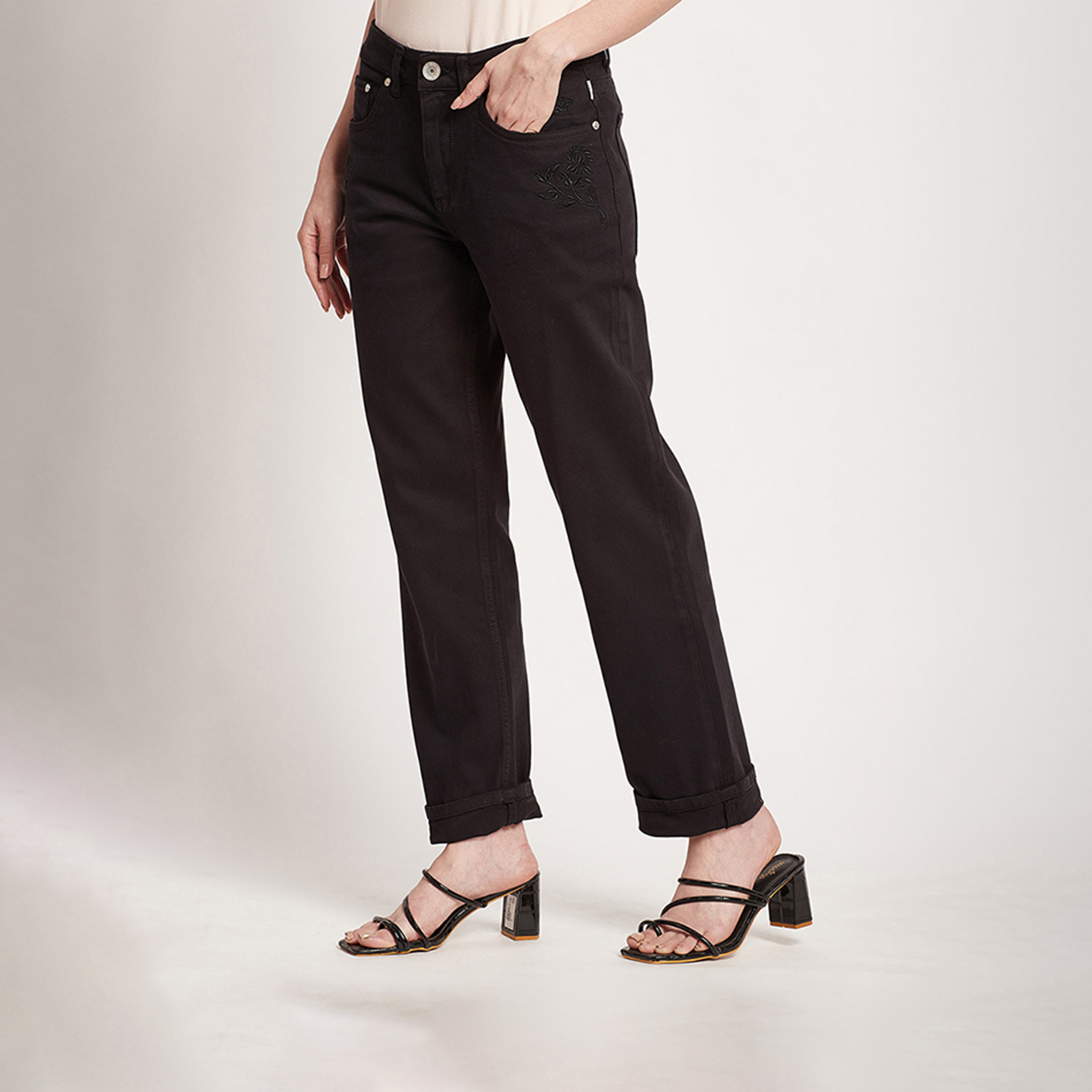 بيفرلي هيلز كلوب-  بنطلون جينز نسائي مريح بارتفاع متوسط-women-clothing-bottoms-jeans-image-2