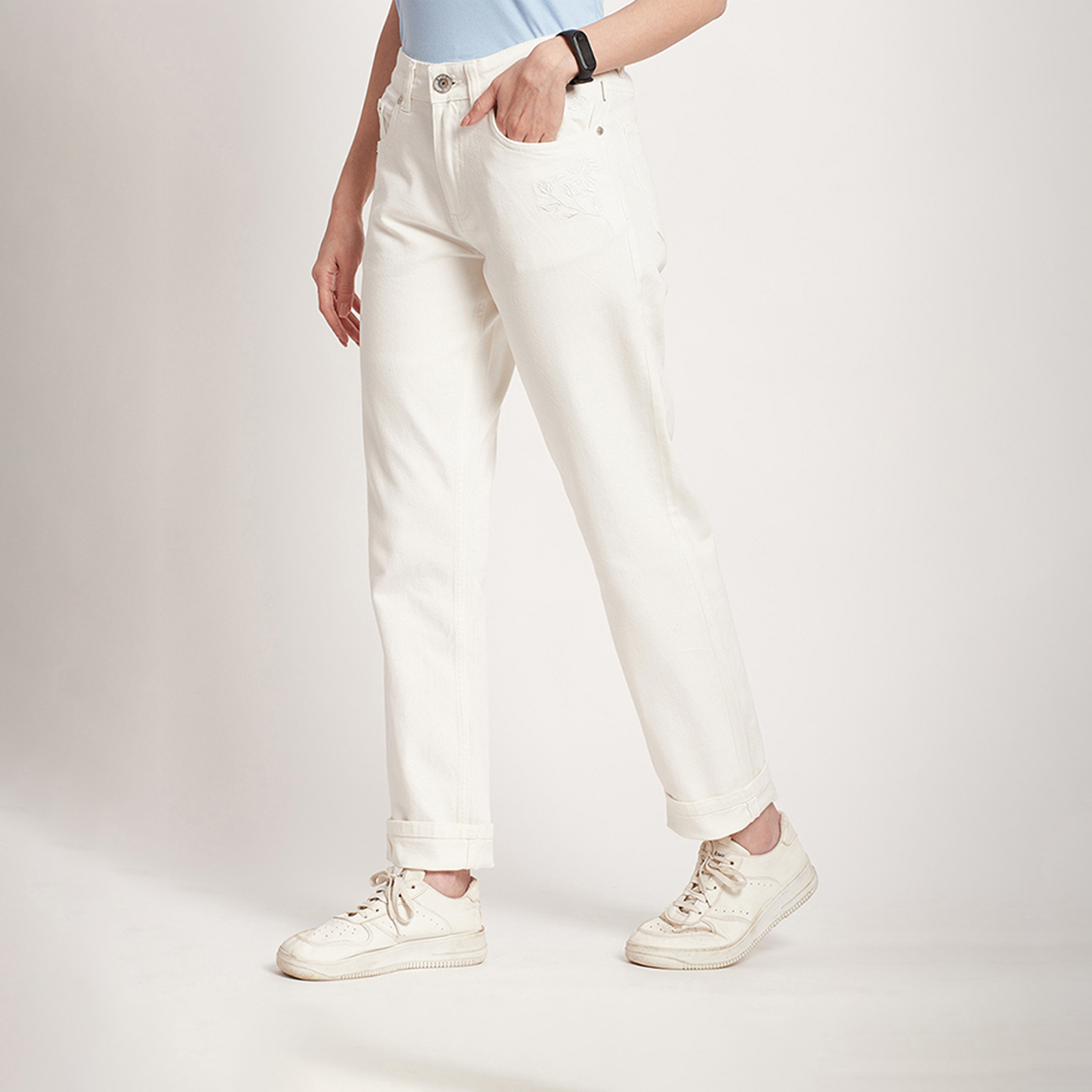 بيفرلي هيلز كلوب-  بنطلون جينز نسائي مريح بارتفاع متوسط-women-clothing-bottoms-jeans-image-6