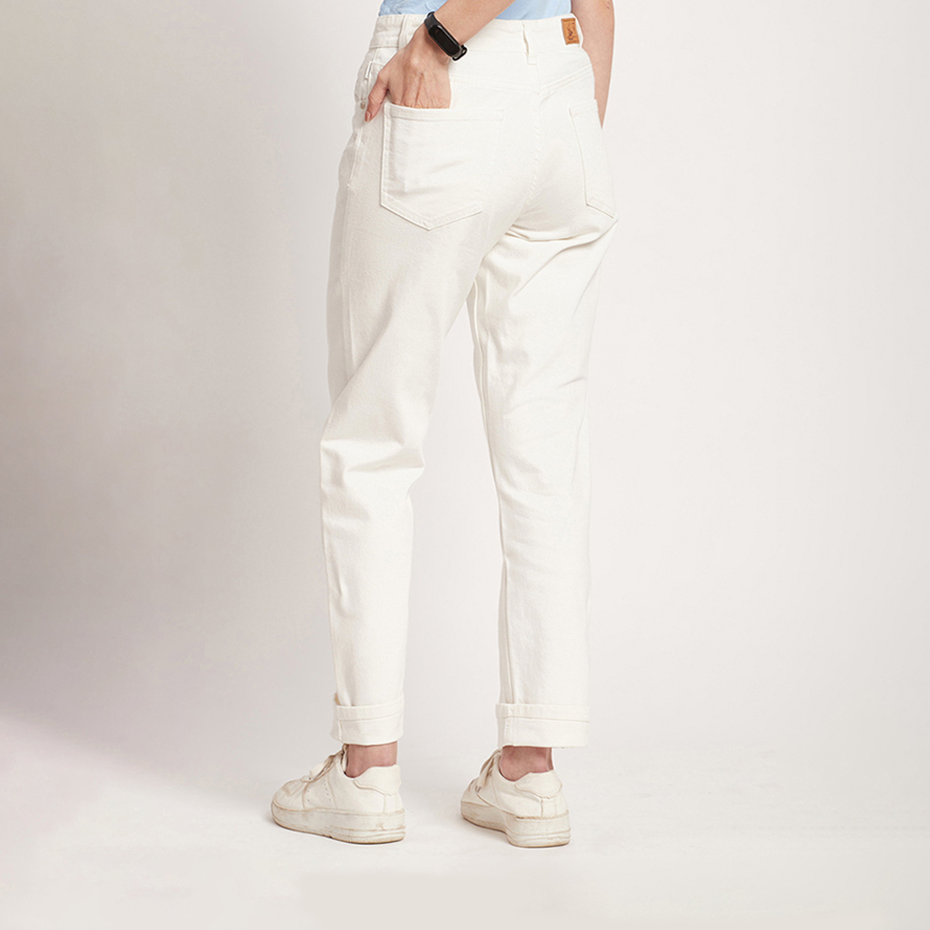 بيفرلي هيلز كلوب-  بنطلون جينز نسائي مريح بارتفاع متوسط-women-clothing-bottoms-jeans-image-8