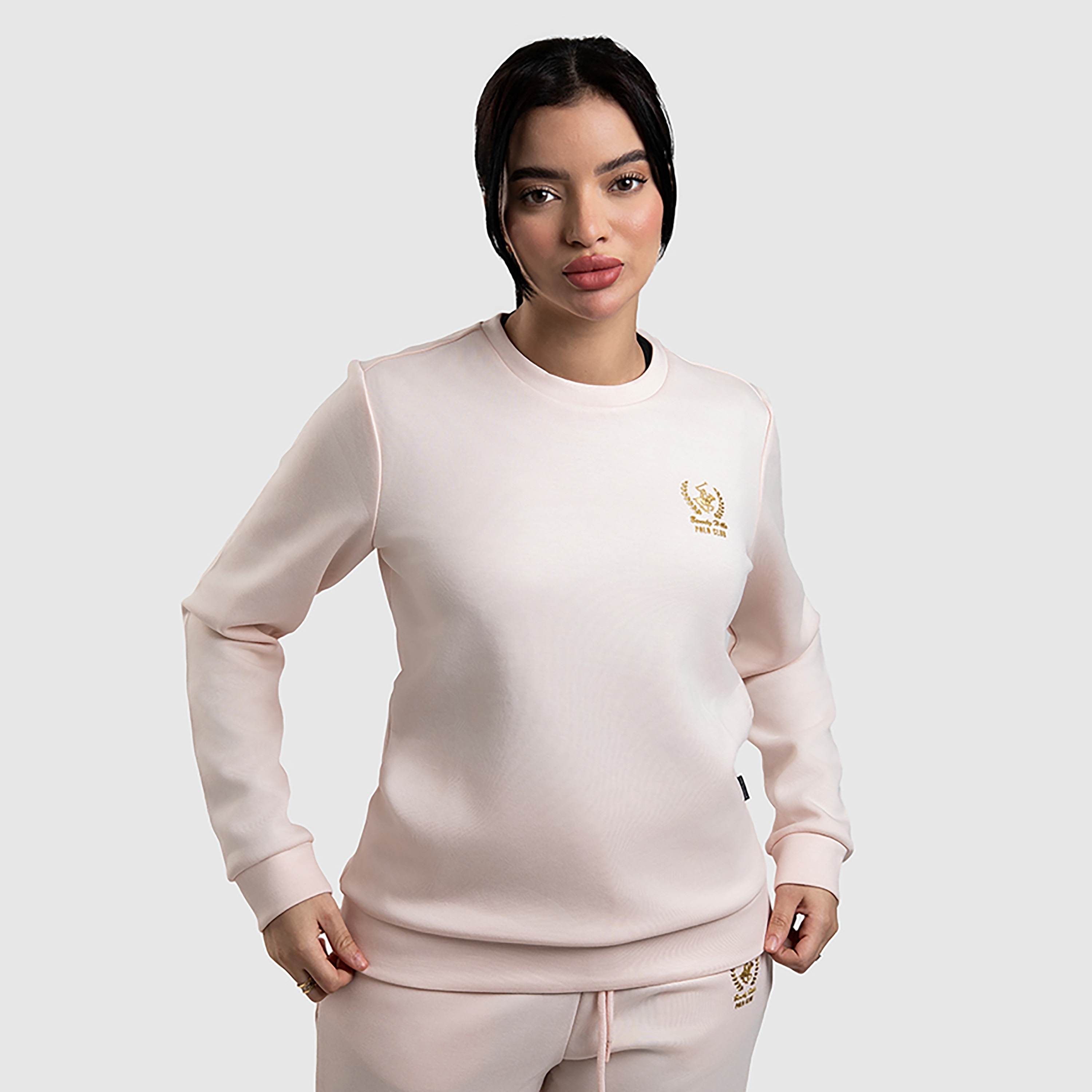 سويت شيرت نسائي بأكمام طويلة وياقة مستديرة وشعار من بيفرلي هيلز بولو كلوب-women-winterwear-hoodiesandsweatshirts-sweatshirts-image-1