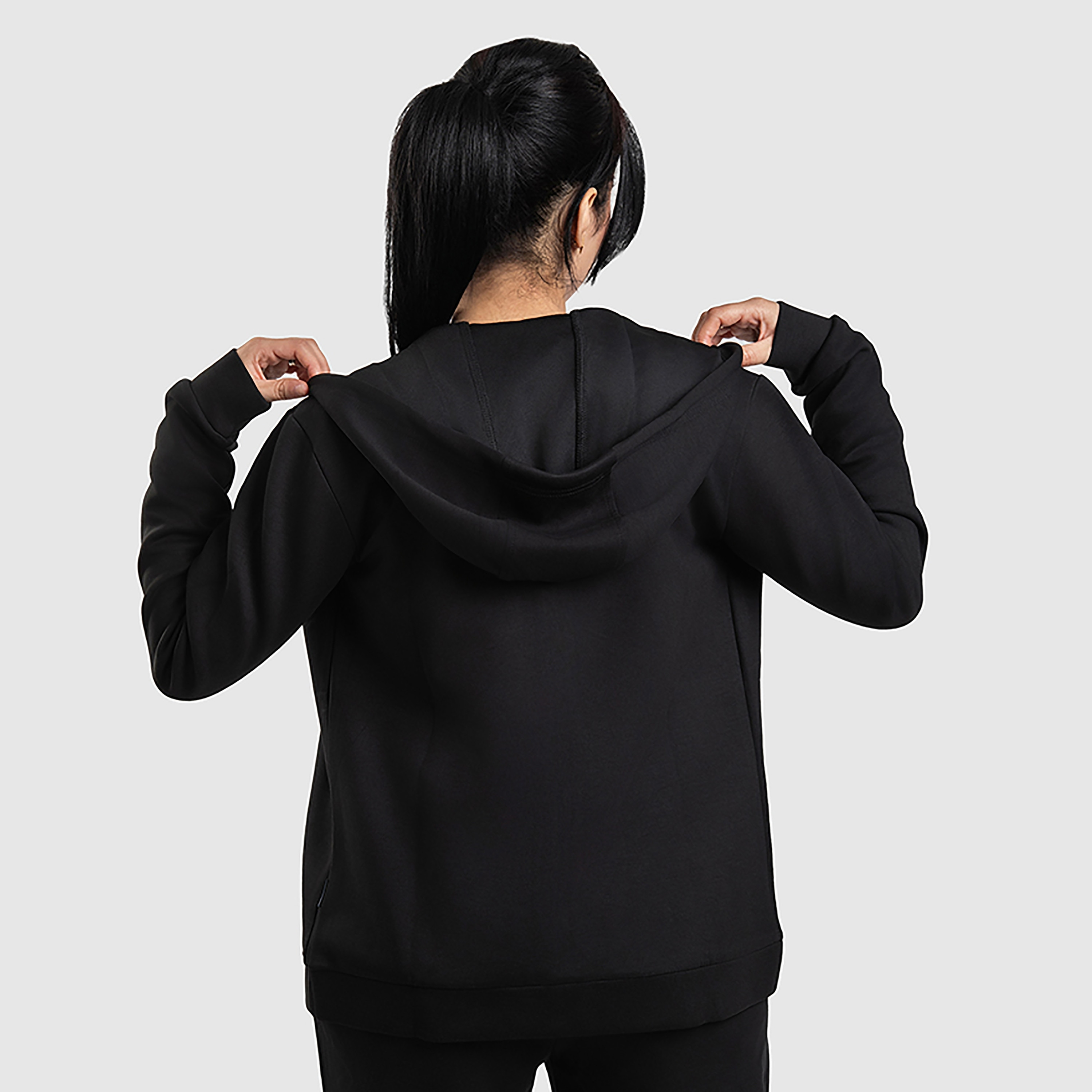 هودي نسائي بغطاء للرأس وأكمام طويلة وسحاب من خلال الشعار من بيفرلي هيلز بولو كلوب-women-clothing-hoodiesandsweatshirts-hoodies-image-3