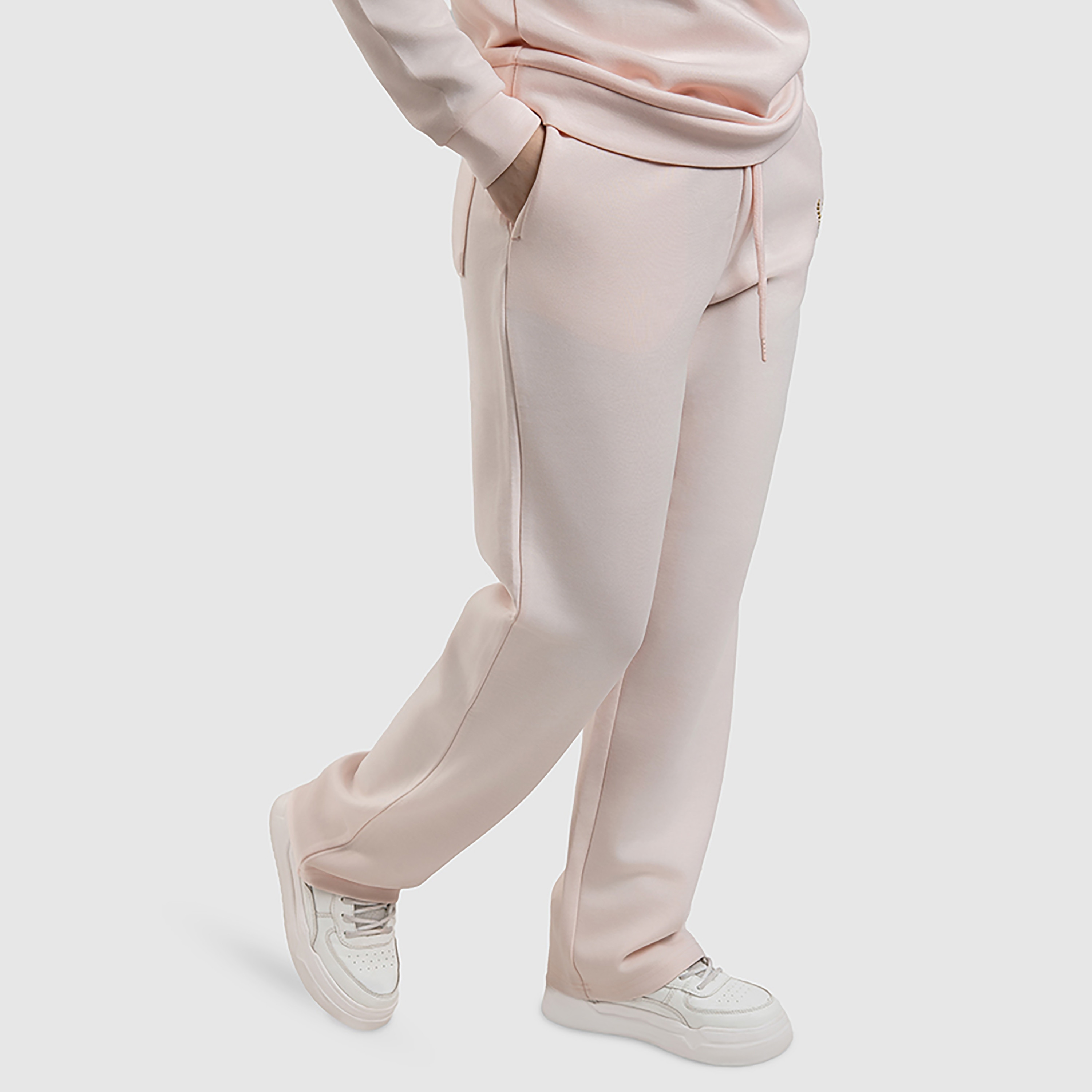 بنطال رياضي نسائي برباط وخصر متوسط الارتفاع مع شعار من بيفرلي هيلز بولو كلوب-women-clothing-bottoms-joggers-image-6