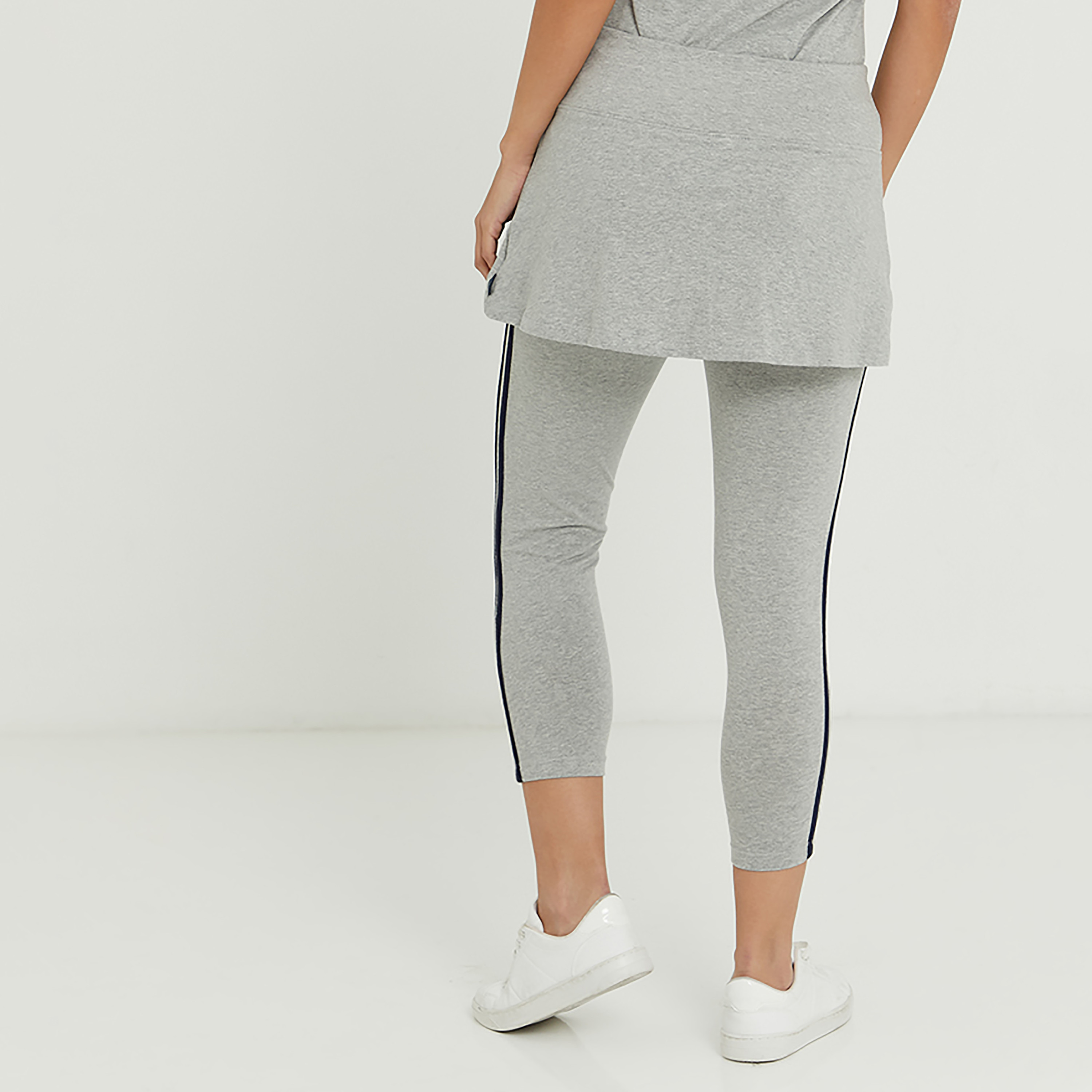 بنطلون كابري منسوج مخطط بخصر متوسط الارتفاع من بيفرلي هيلز بولو كلوب -women-clothing-bottoms-trousers-image-4