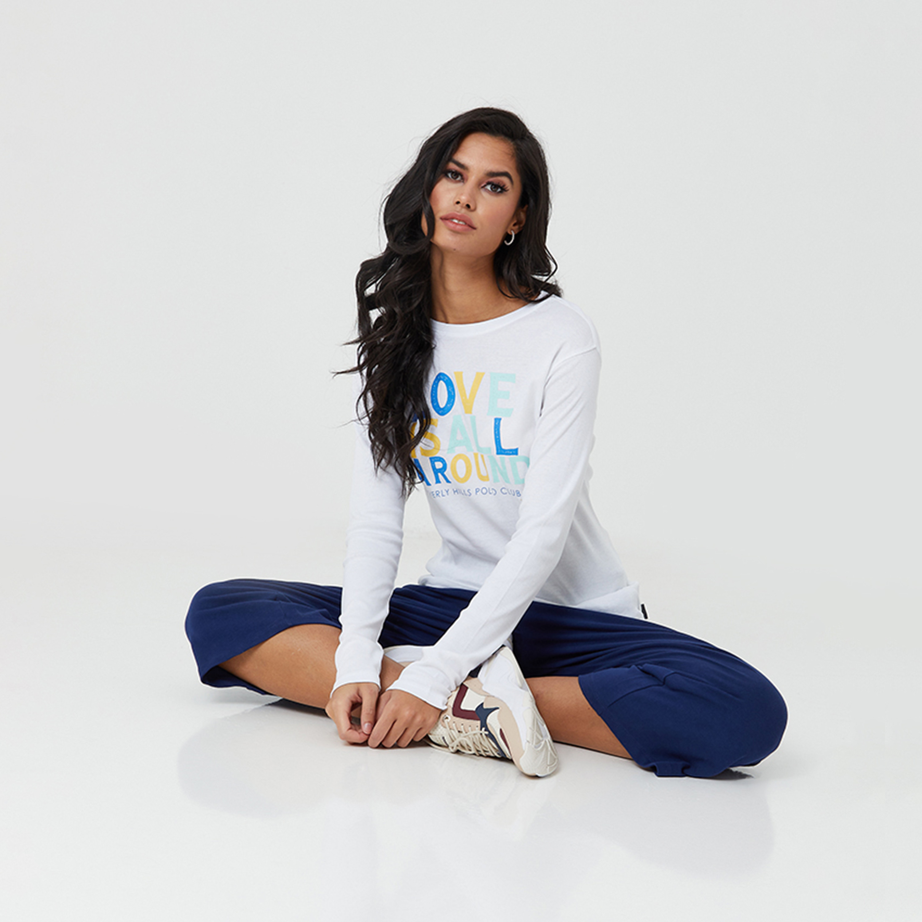 بنطلون نسائي قصير سادة بخصر مطاطي من بيفرلي هيلز بولو كلوب-women-clothing-bottoms-trousers-image-2