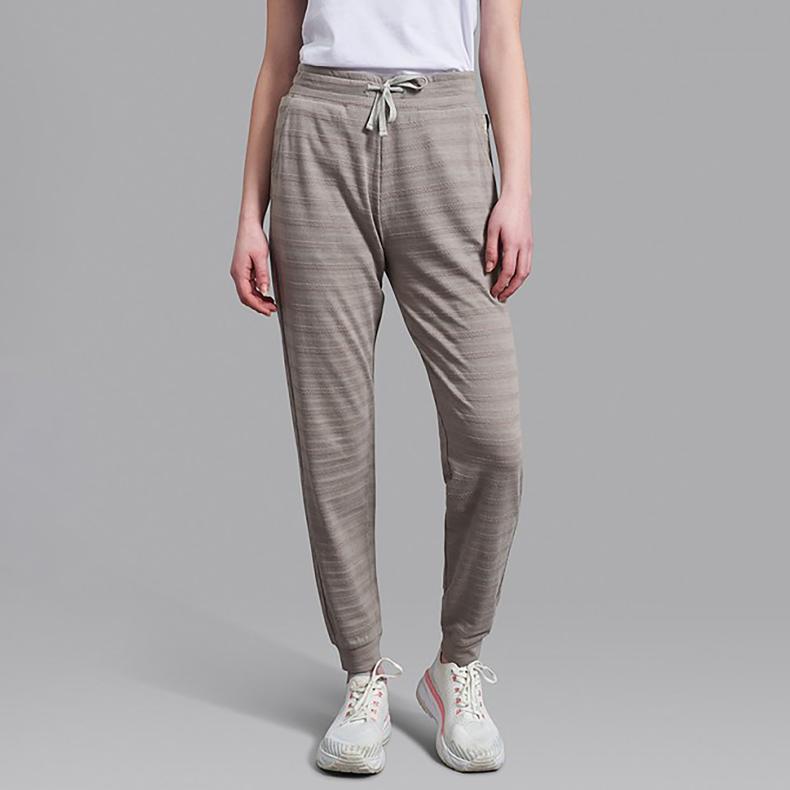 بنطلون رياضي أزرق كحلي نسائي منسوج برباط من بيفرلي هيلز بولو كلوب مع جيوب مائلة-women-clothing-bottoms-joggers-image-5