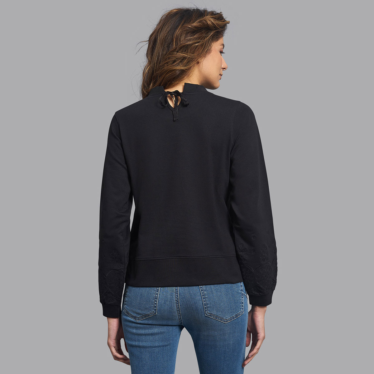 بلوفر بيفرلي هيلز بولو كلوب سادة مع لون أسود بياقة مستديرة للنساء-women-clothing-cardigansandjumpers-jumpers-image-2
