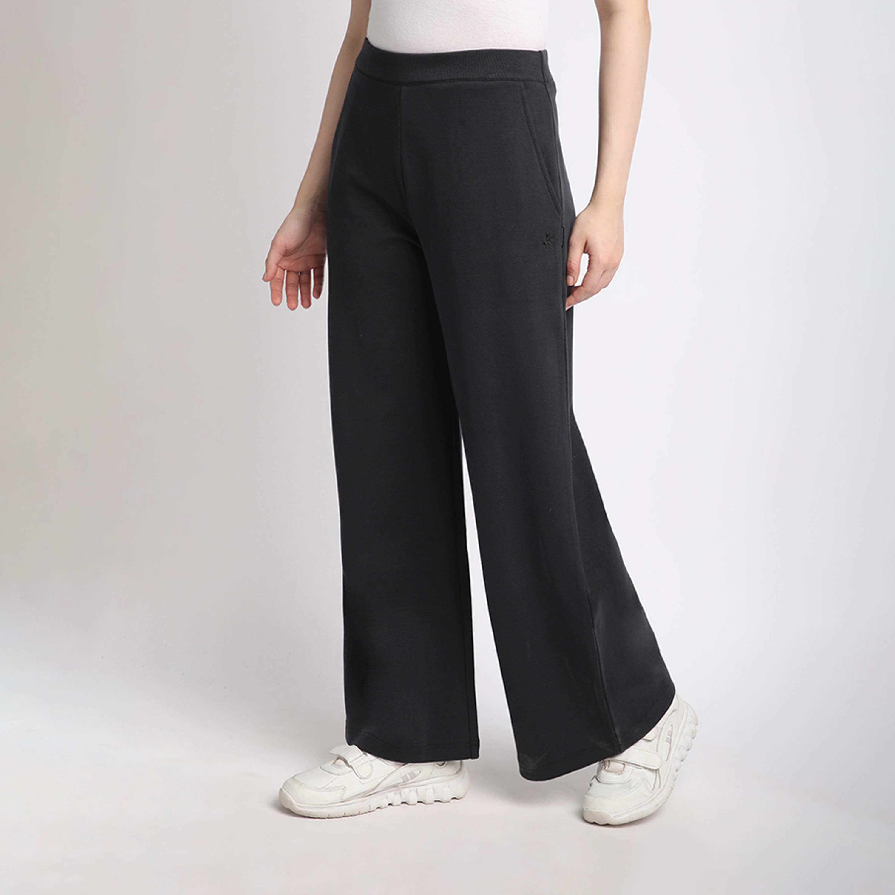 بيفرلي هيلز كلوب-  بنطال بخصر مرن وواسع الساق-women-clothing-bottoms-trousers-image-2