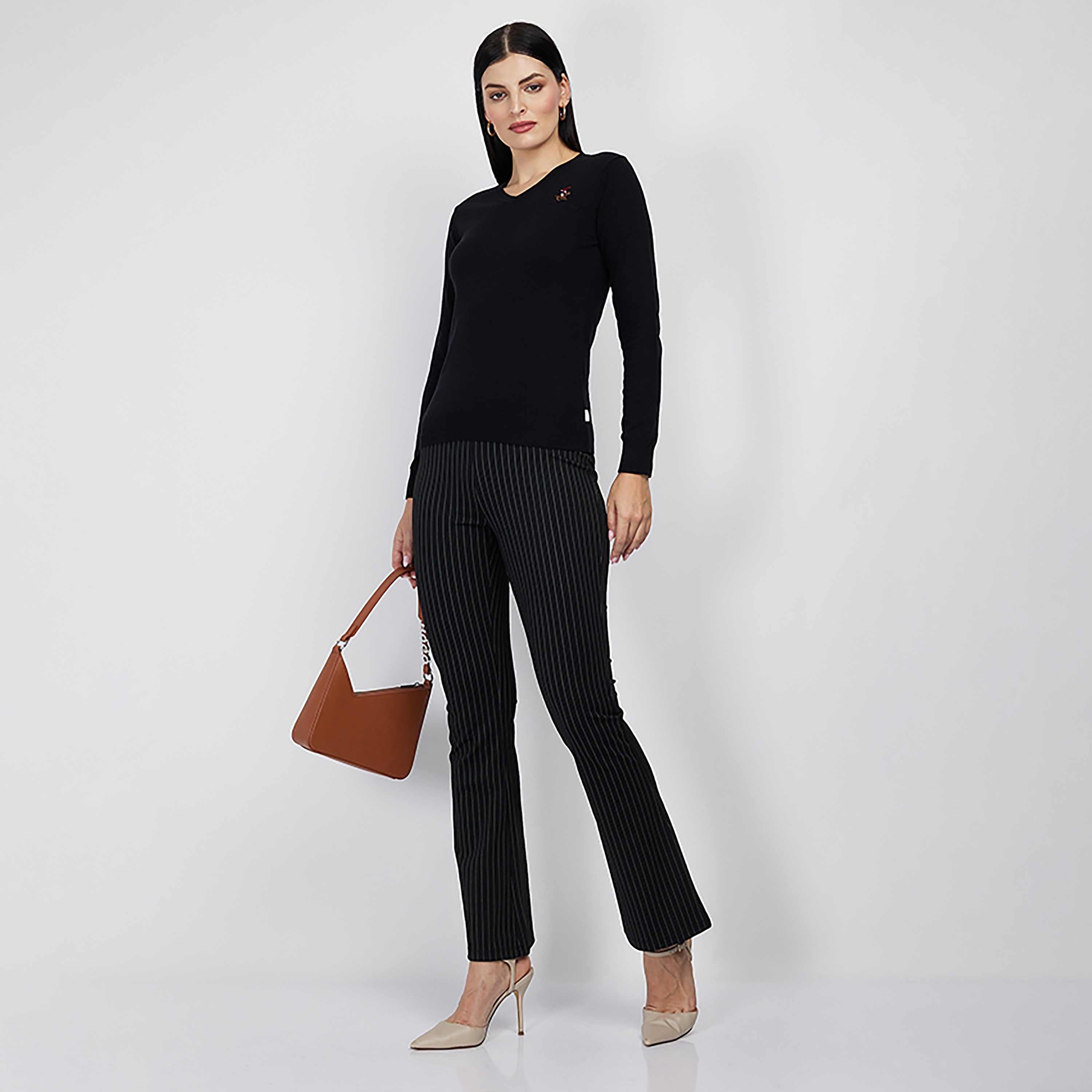 Beverly Hills Polo Club Logo V-Neck Long Sleeves Women's Sweater-women-winterwear-cardigansandjumpers-jumpers-image-2