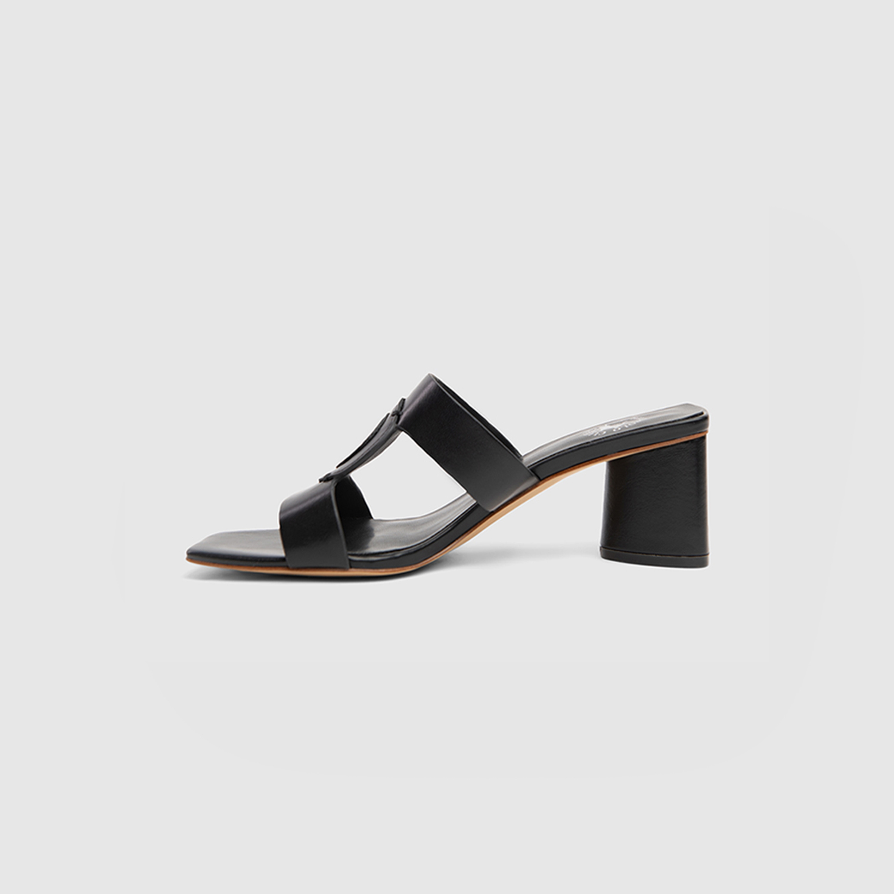 حذاء بكعب مربع نسائي سهل الارتداء من بيفرلي هيلز بولو كلوب | BPLS604117-11B-women-shoes-sandals-heeled-image-3