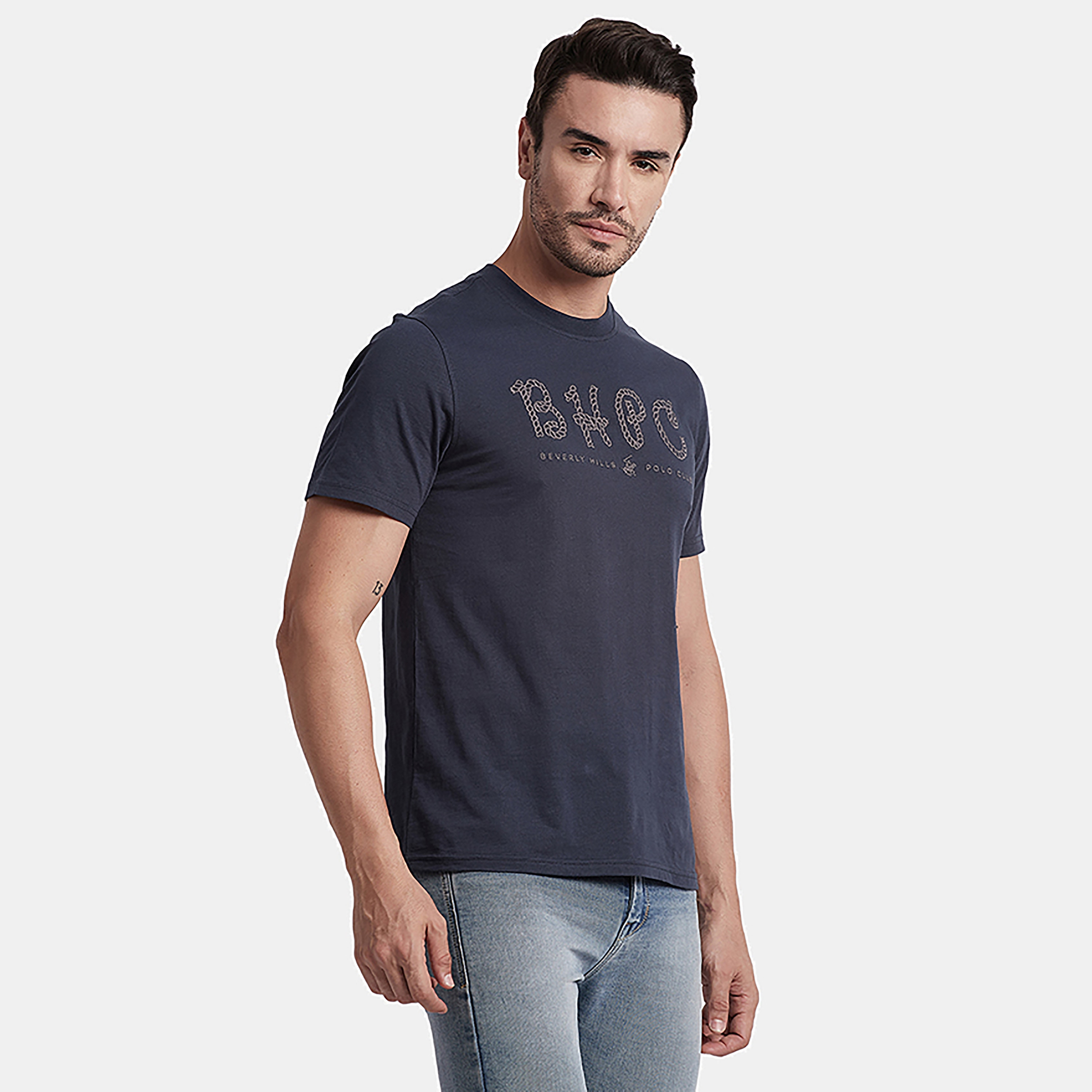 تي شيرت بيفرلي هيلز بولو كلوب بياقة مستديرة وأكمام قصيرة مع مطرز بشعار-men-clothing-tshirtsandpolos-tshirts-image-1