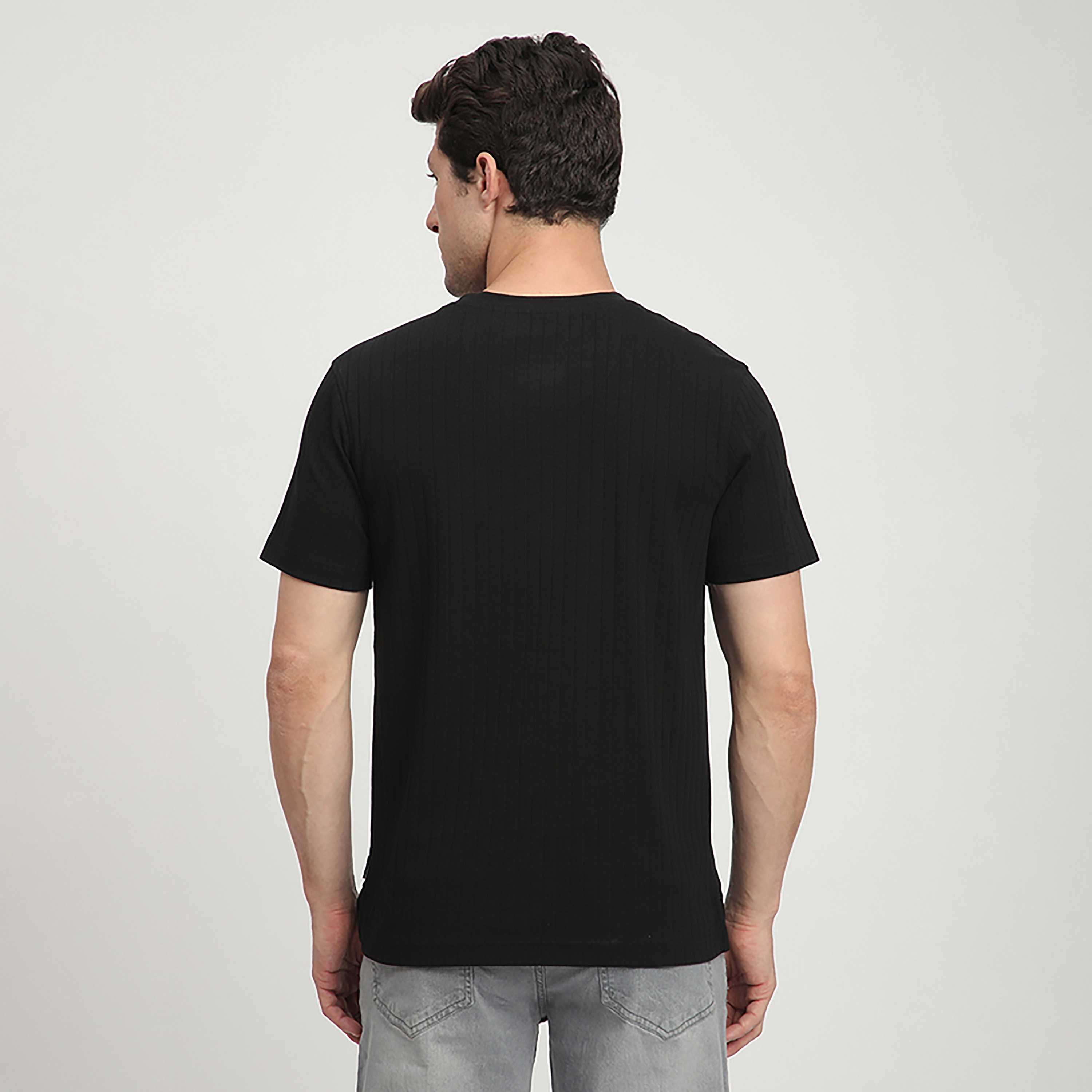 تي شيرت رجالي مضلع بأكمام قصيرة ورقبة دائرية من بيفرلي هيلز بولو كلوب-men-clothing-tshirtsandpolos-tshirts-image-4