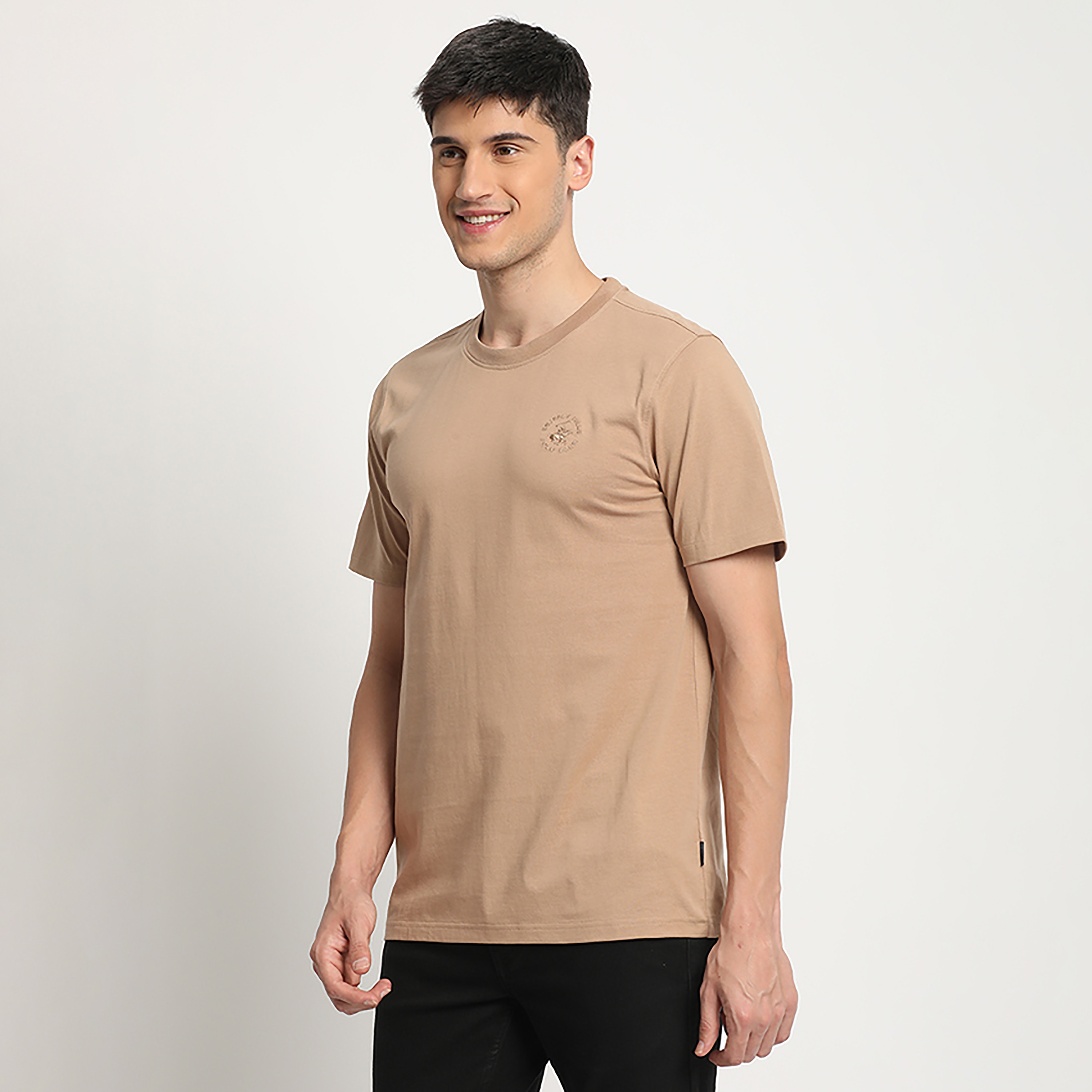 تي شيرت بيفرلي هيلز بولو كلوب بياقة مستديرة وأكمام قصيرة مع شعار مع ديتيليد-men-clothing-tshirtsandpolos-tshirts-image-6