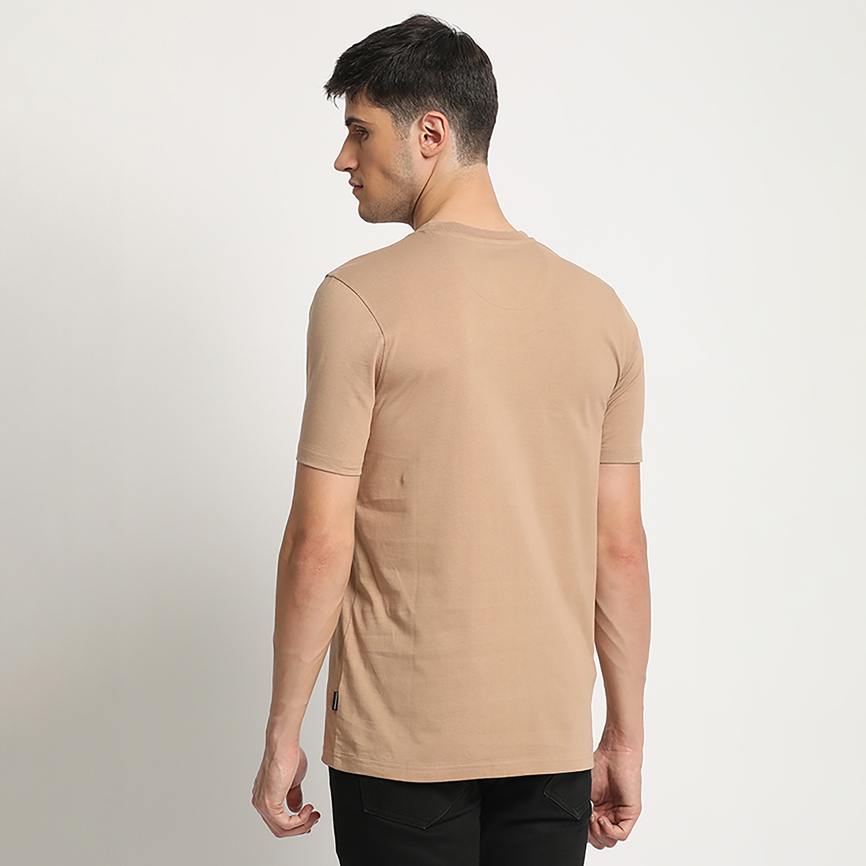 تي شيرت بيفرلي هيلز بولو كلوب بياقة مستديرة وأكمام قصيرة مع شعار مع ديتيليد-men-clothing-tshirtsandpolos-tshirts-image-8