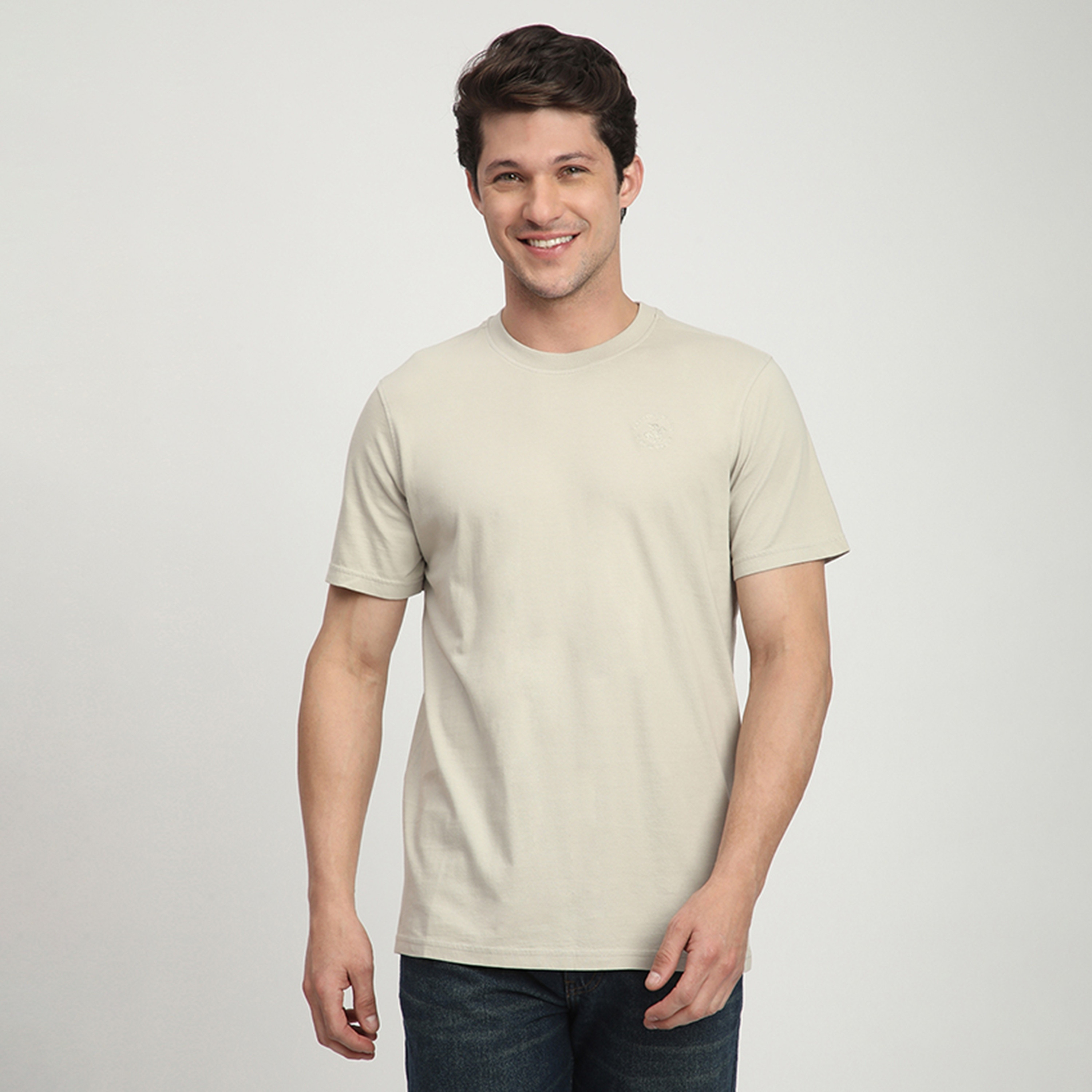 تي شيرت بيفرلي هيلز بولو كلوب سادة بياقة دائرية وأكمام قصيرة للرجال-men-clothing-tshirtsandpolos-tshirts-image-1