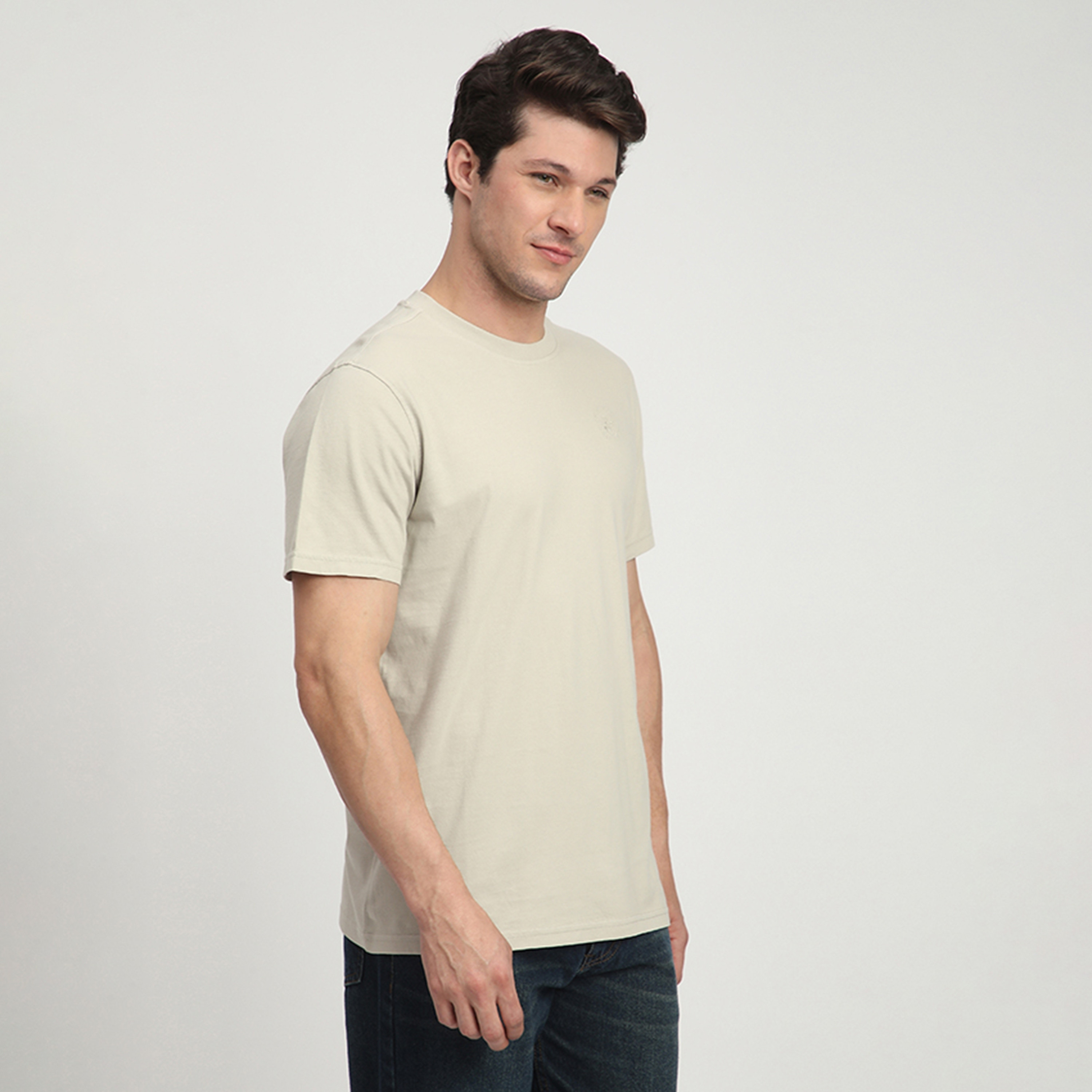 تي شيرت بيفرلي هيلز بولو كلوب سادة بياقة دائرية وأكمام قصيرة للرجال-men-clothing-tshirtsandpolos-tshirts-image-3