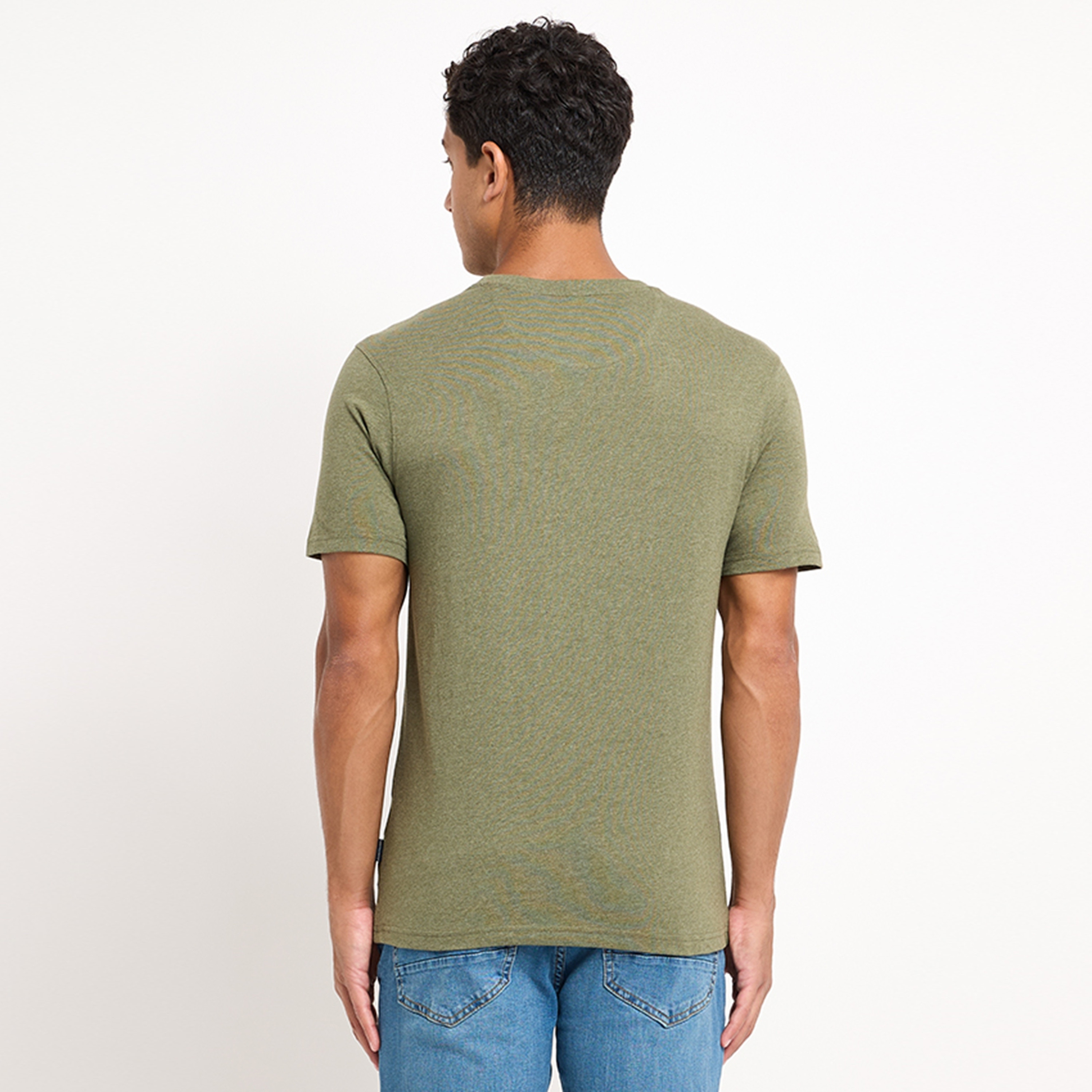 قميص رجالي بطبعة جرافيك بياقة دائرية بأكمام قصيرة-men-clothing-tshirtsandpolos-tshirts-image-4