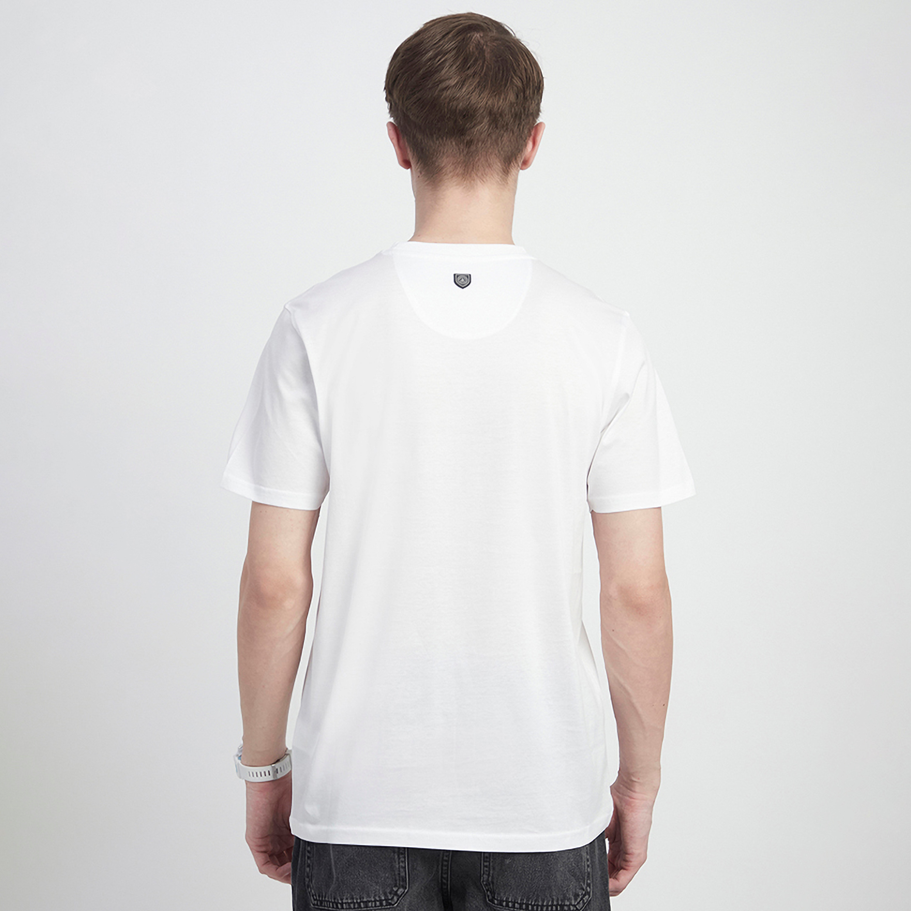 تي شيرت رجالي بياقة دائرية وأكمام قصيرة مزين بطباعة من بيفرلي هيلز بولو كلوب-men-clothing-tshirtsandpolos-tshirts-image-8