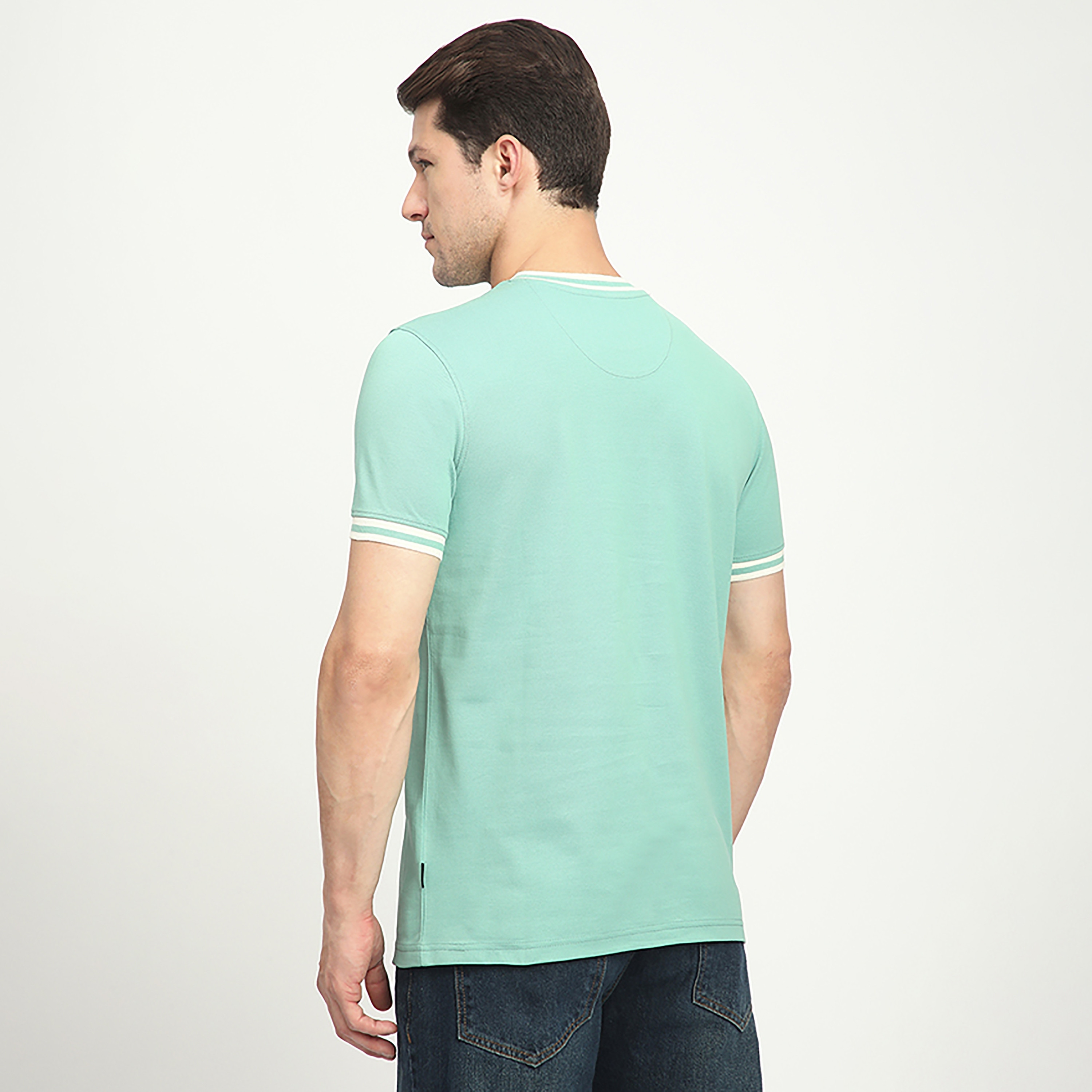 تي شيرت رجالي سادة برقبة دائرية وأكمام قصيرة من بيفرلي هيلز بولو كلوب-men-clothing-tshirtsandpolos-tshirts-image-4