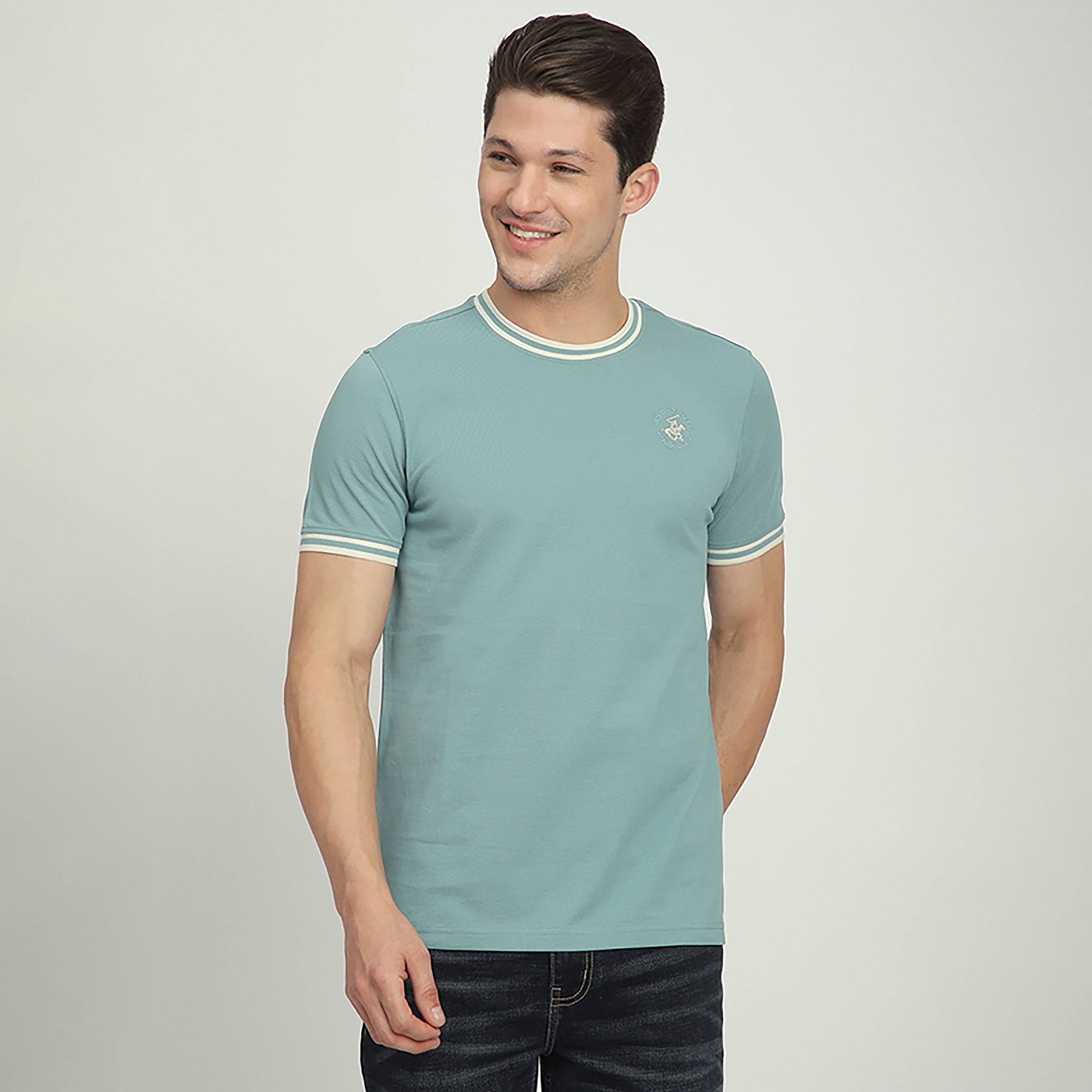 تي شيرت رجالي سادة برقبة دائرية وأكمام قصيرة من بيفرلي هيلز بولو كلوب-men-clothing-tshirtsandpolos-tshirts-image-5
